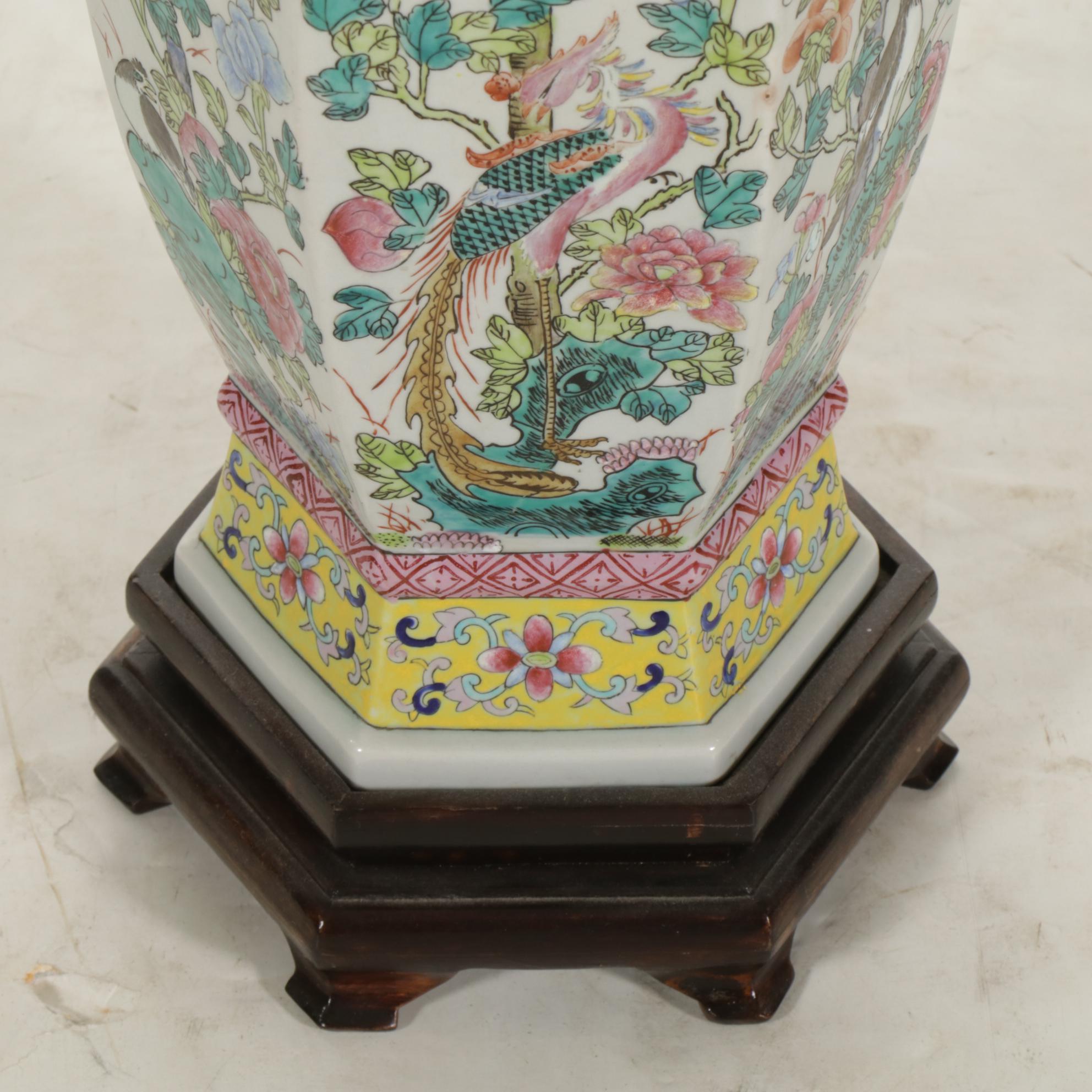 Chinese Porcelain Famille Rose Hexagon Vase Table Lamp and Silk True Bell Shade