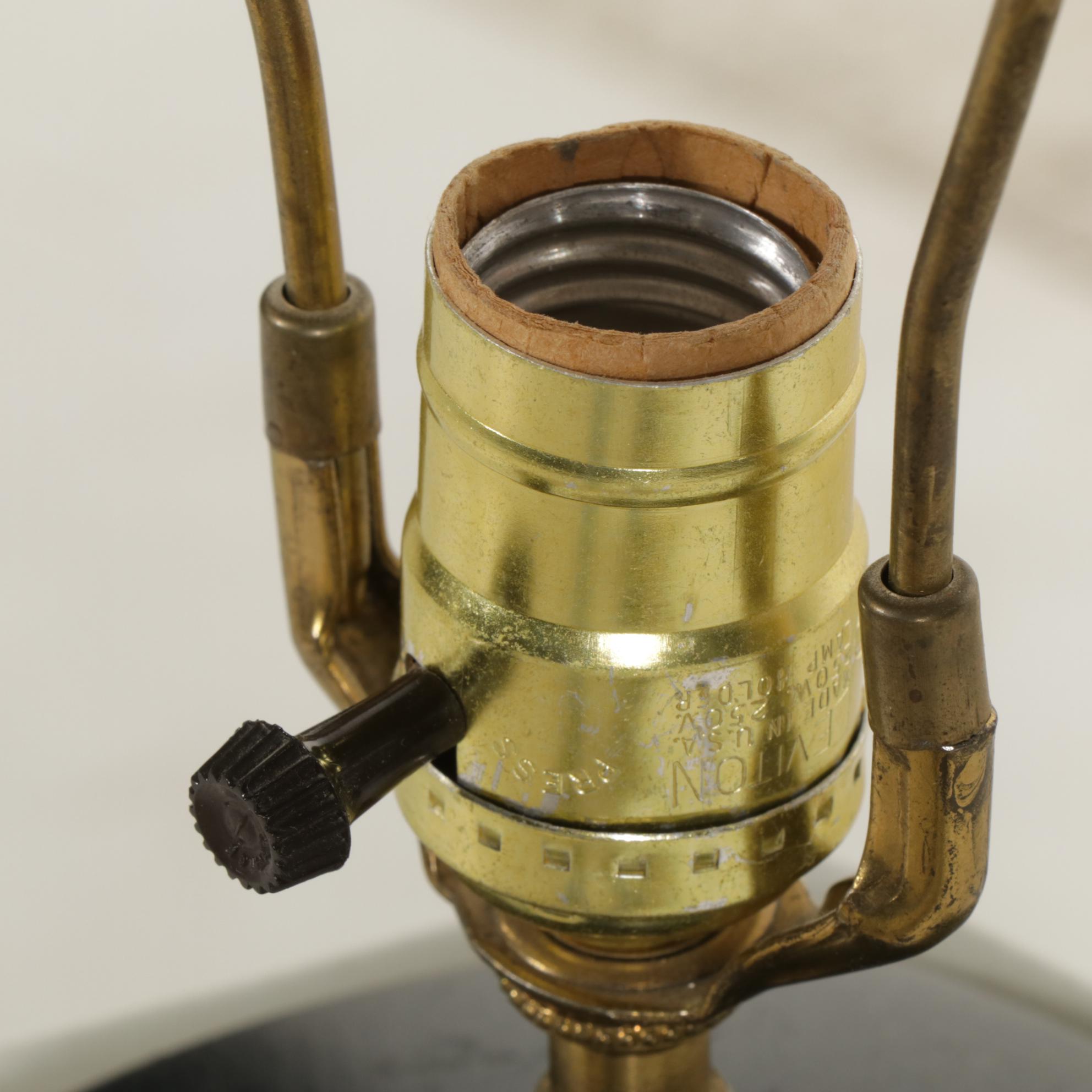 Chinese Porcelain Famille Rose Hexagon Vase Table Lamp and Silk True Bell Shade