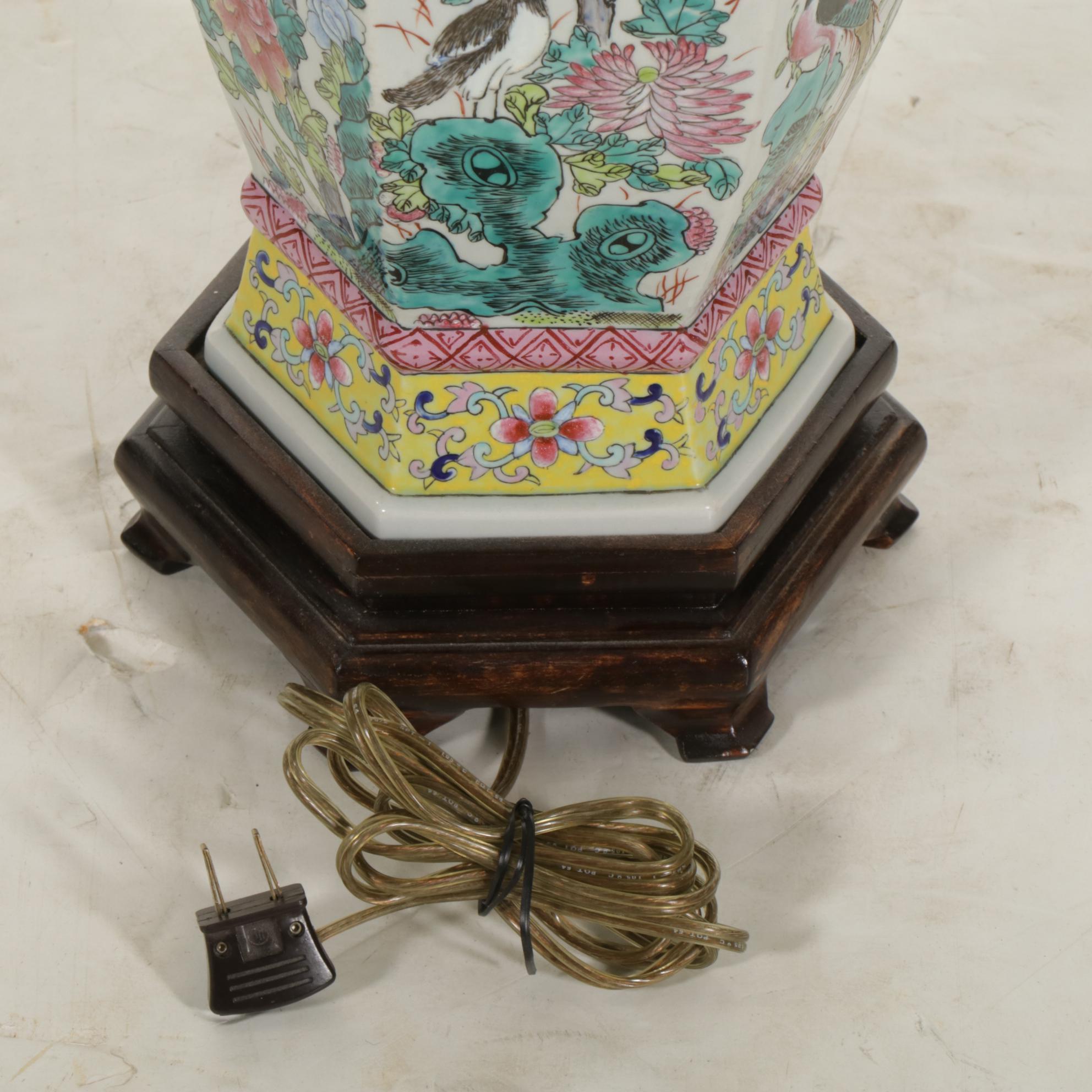 Chinese Porcelain Famille Rose Hexagon Vase Table Lamp and Silk True Bell Shade