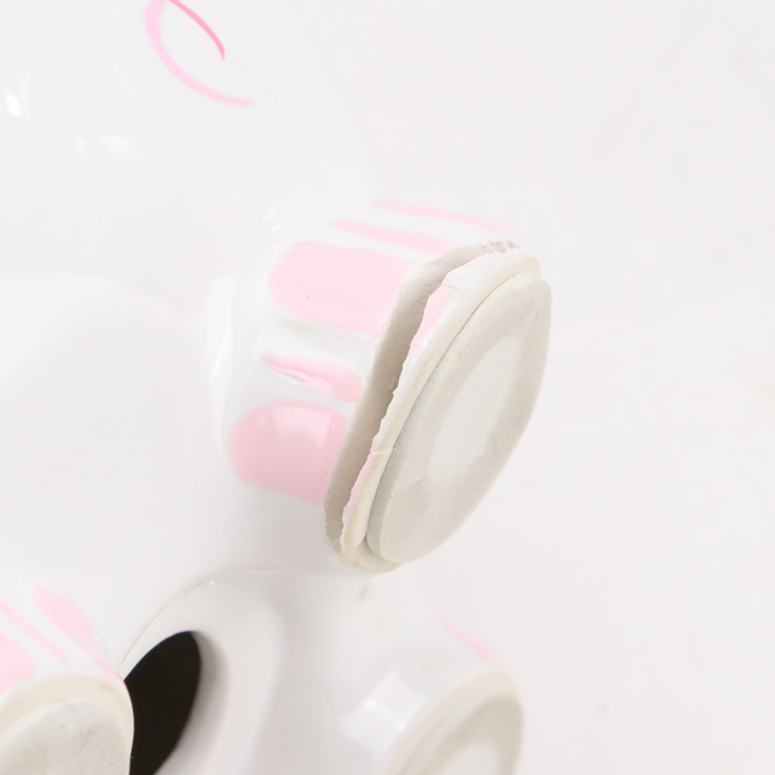 Wedgwood "Icing" Bone China Lidded Dish with Other Teapots and Décor