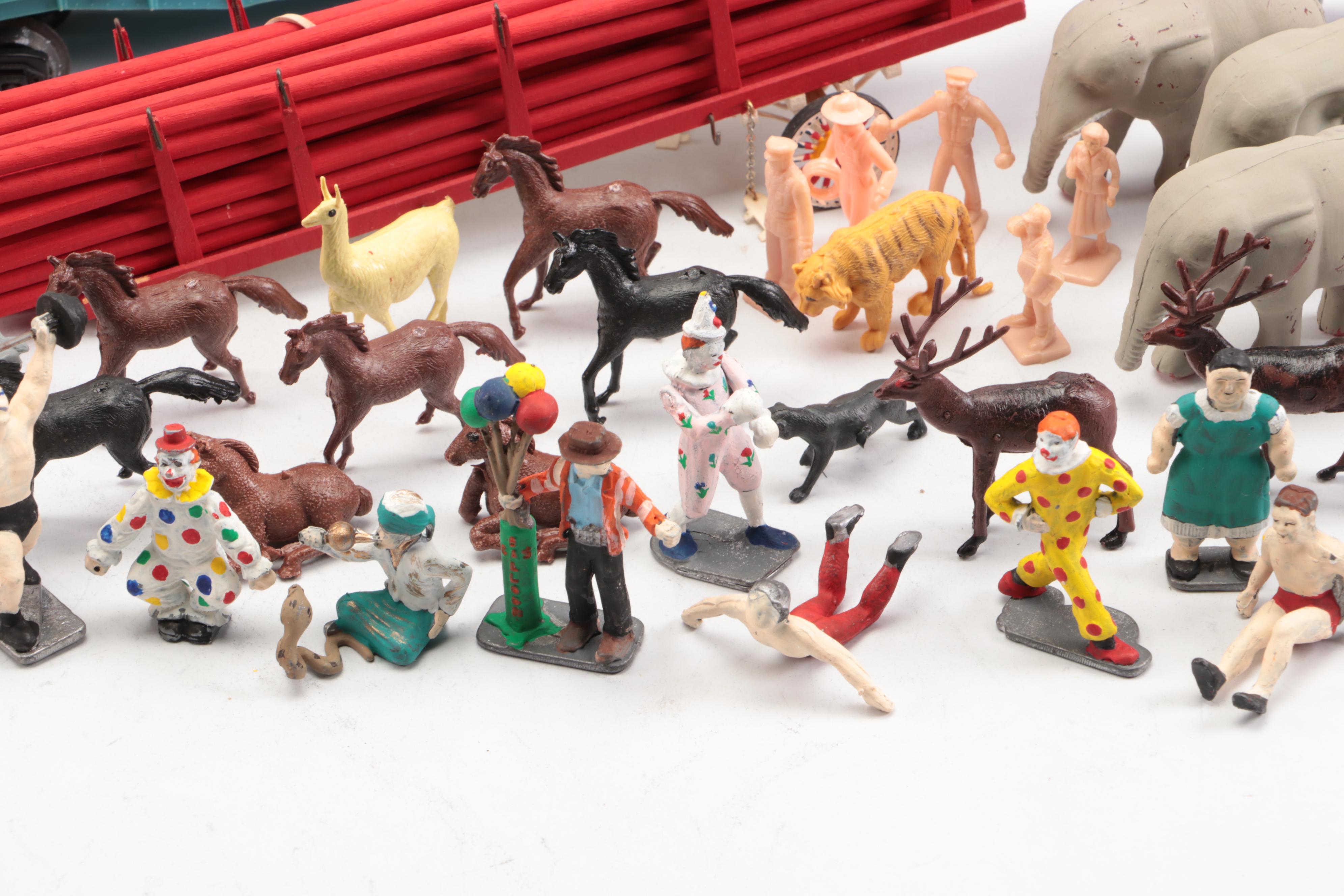 Ringling Bros. Themed Train Cars with Other Train Figures and Accessories