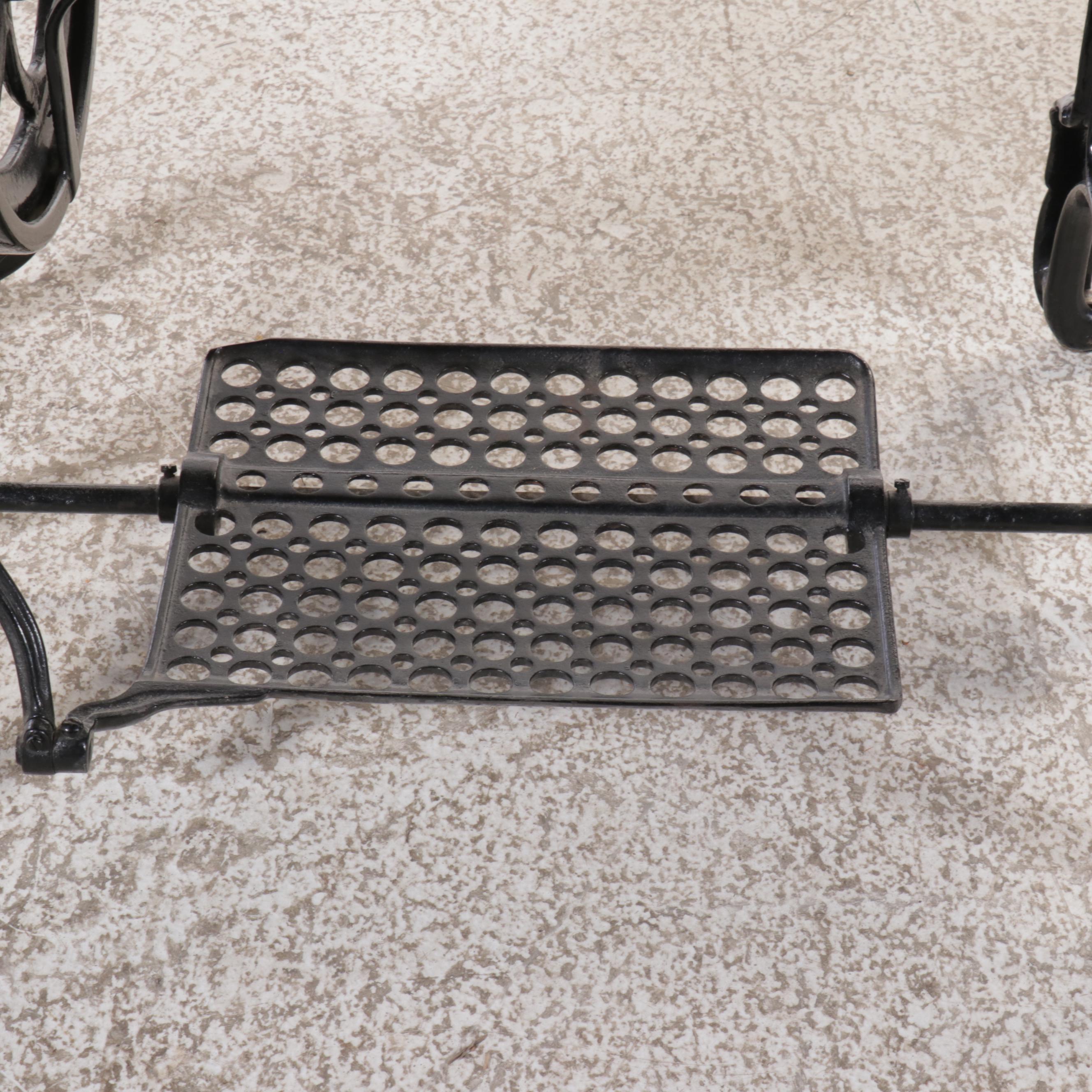 White Antique Treadle Sewing Machine with Oak Table