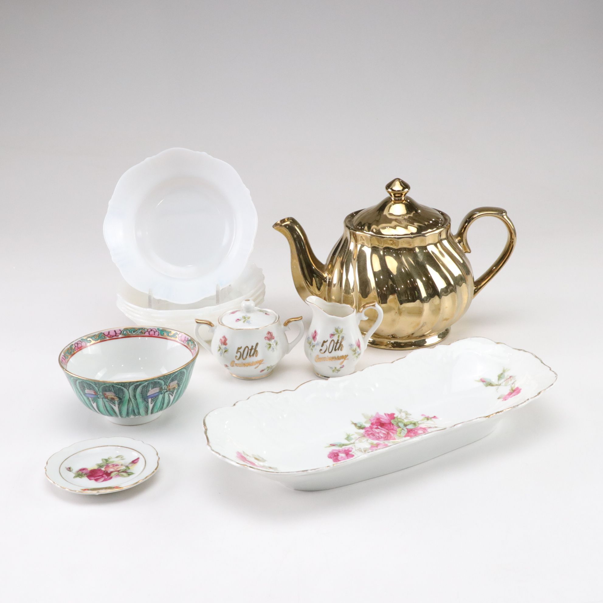 Japan Gilt Porcelain Dinnerware & Glass Ice Cream Bowls