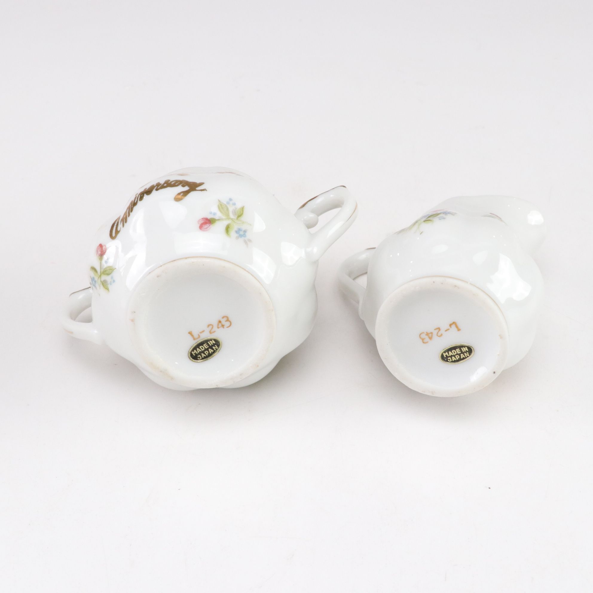 Japan Gilt Porcelain Dinnerware & Glass Ice Cream Bowls