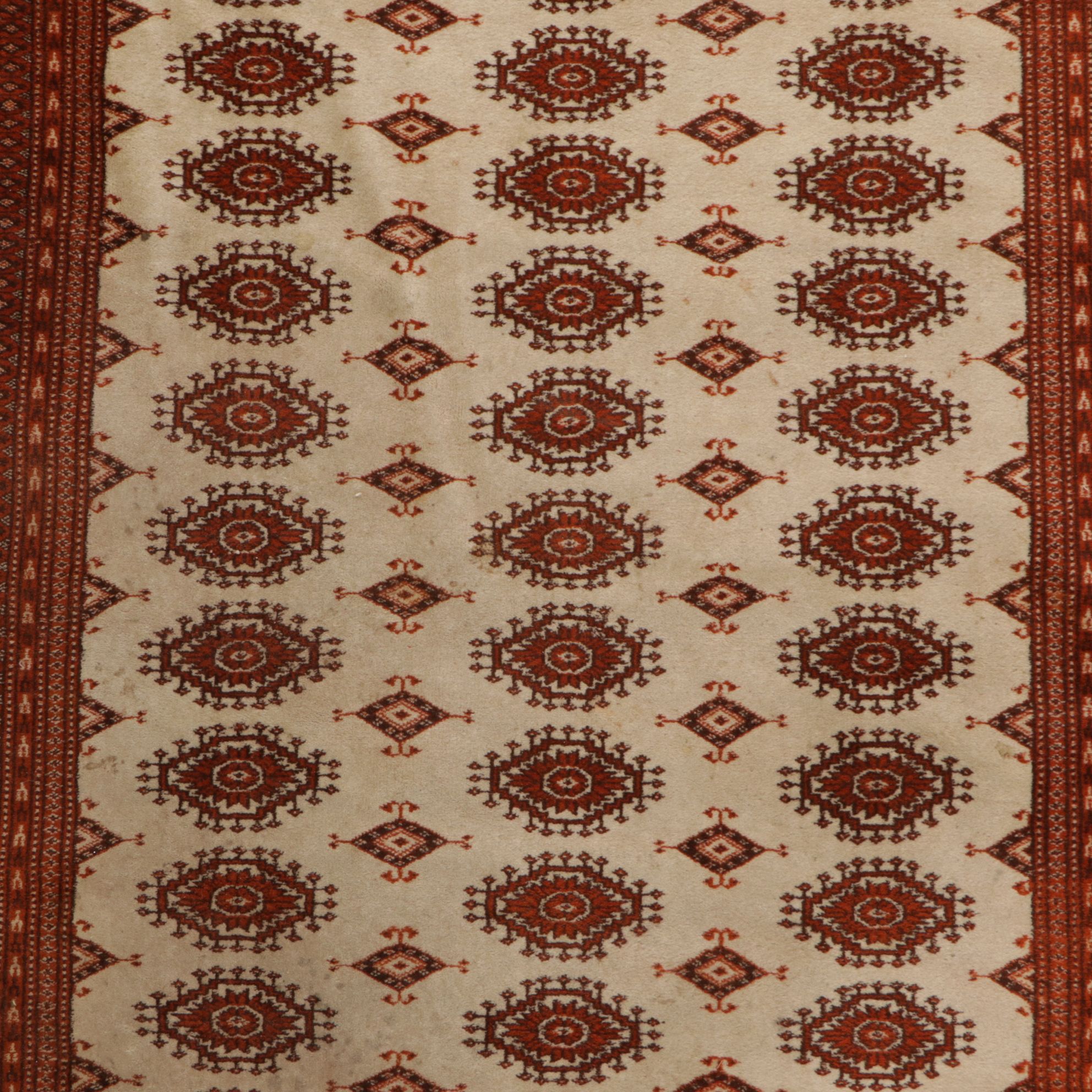 5'1 x 8'1 Hand-Knotted Pakistani Bokhara Area Rug