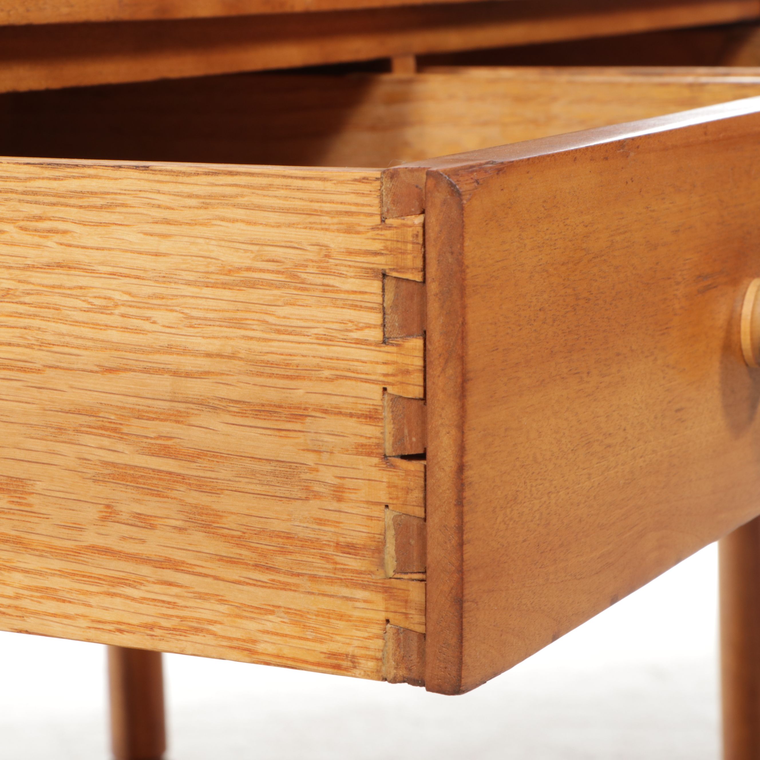 American Sheridan Style Birch Two Drawer Console Table, Mid-20th Century