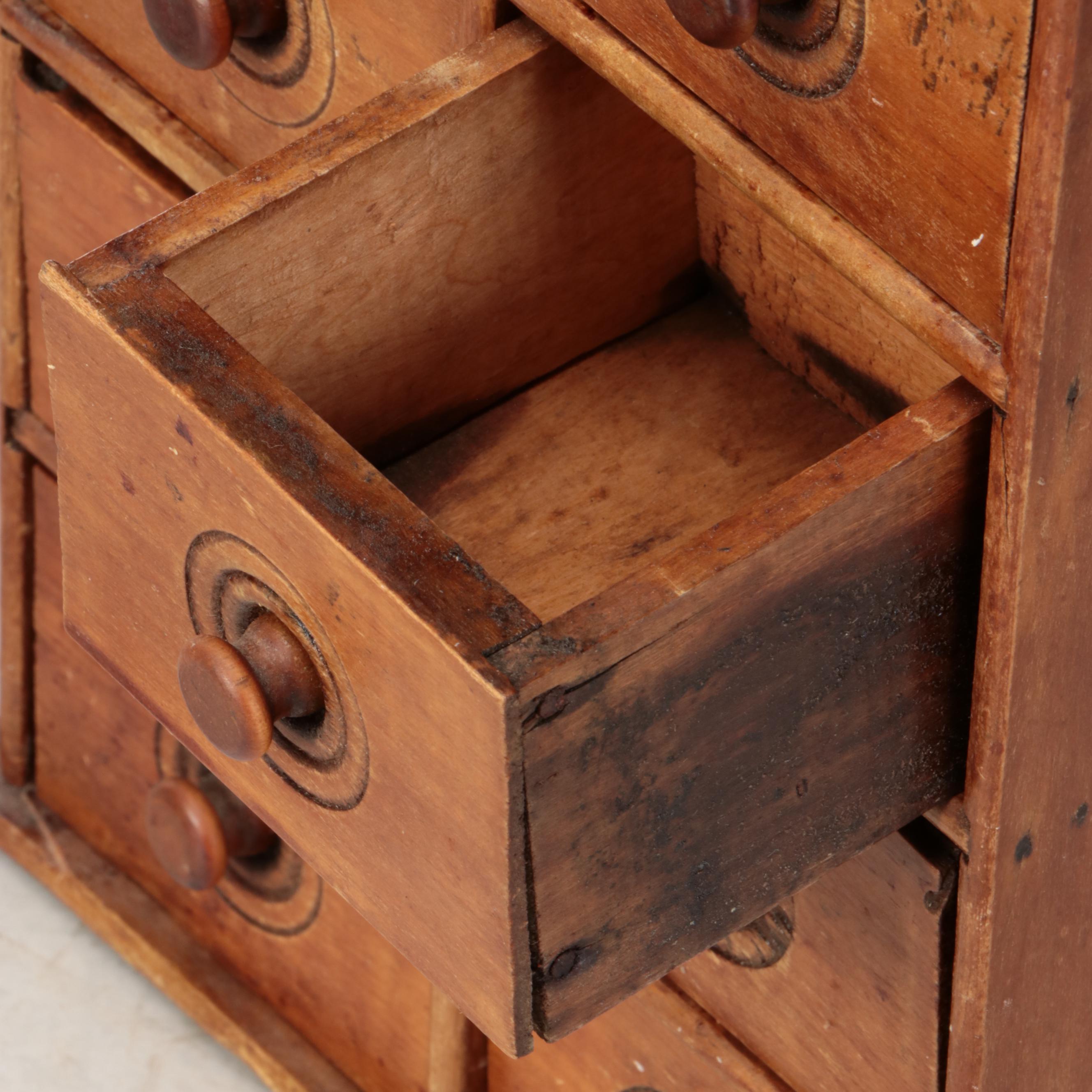Queen Anne Style Wood Side Table With Wooden Apothecary Cabinet
