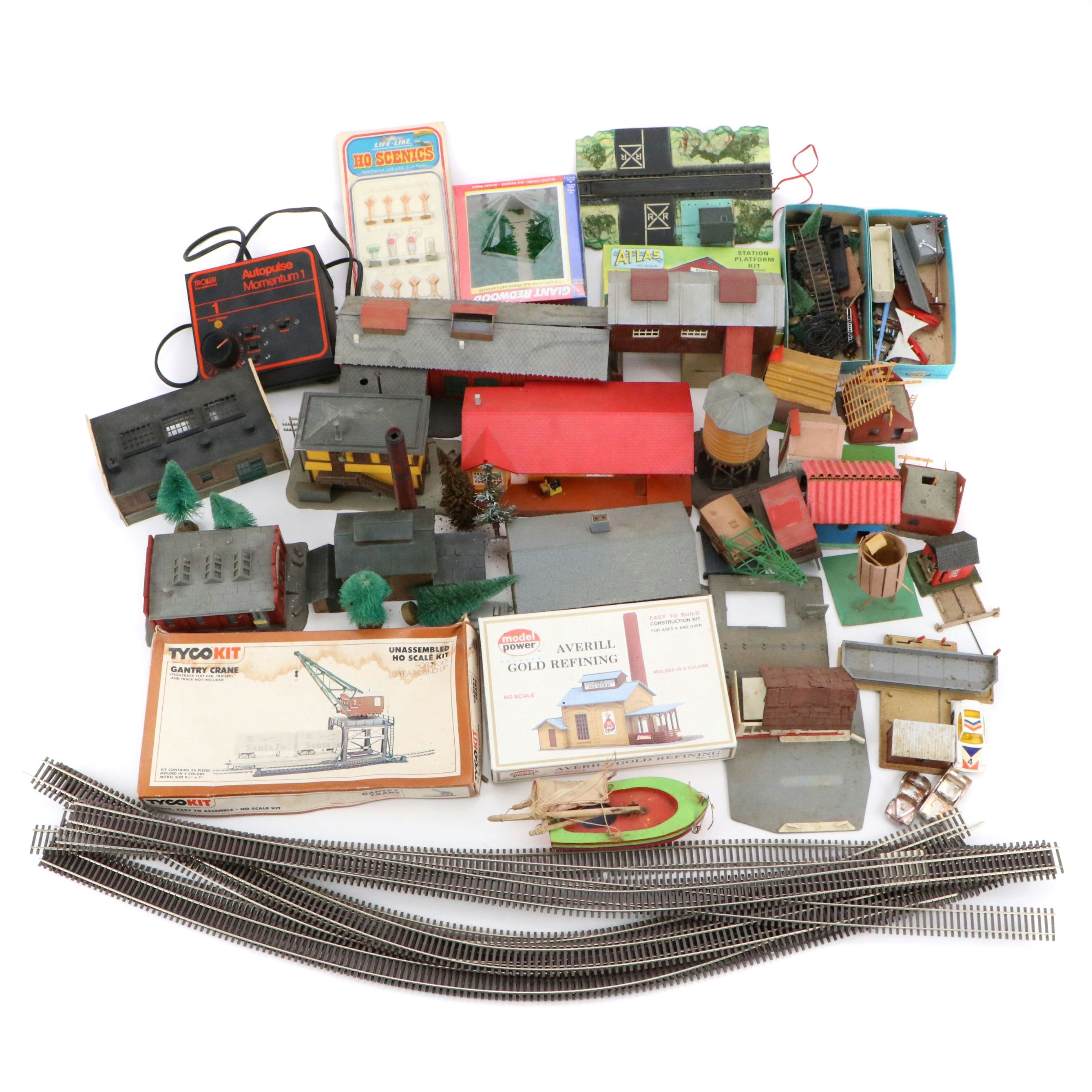 Tyco, Model Power, and Other Model Train Buildings, Tracks, and Accessories