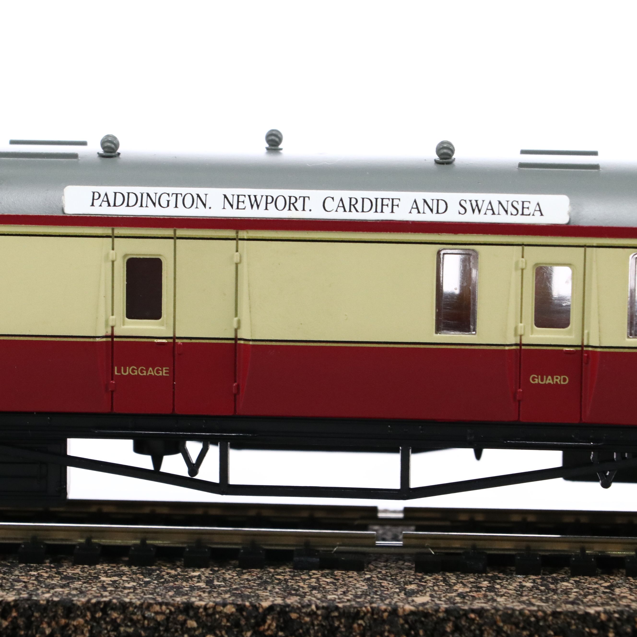 Hornby "Collett" Train Cars with Display Case