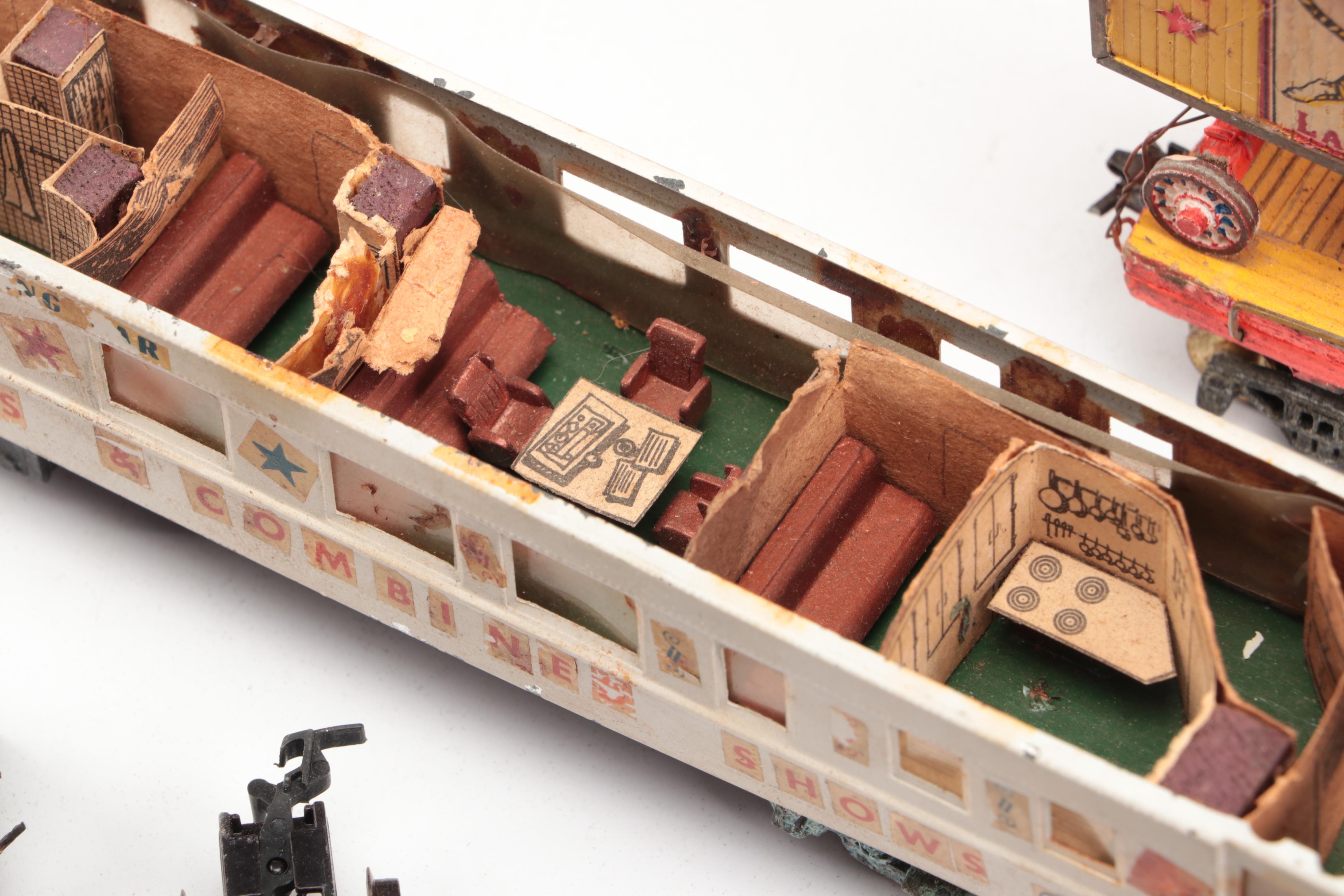 Circus Themed HO Scale Train Set, 20th Century