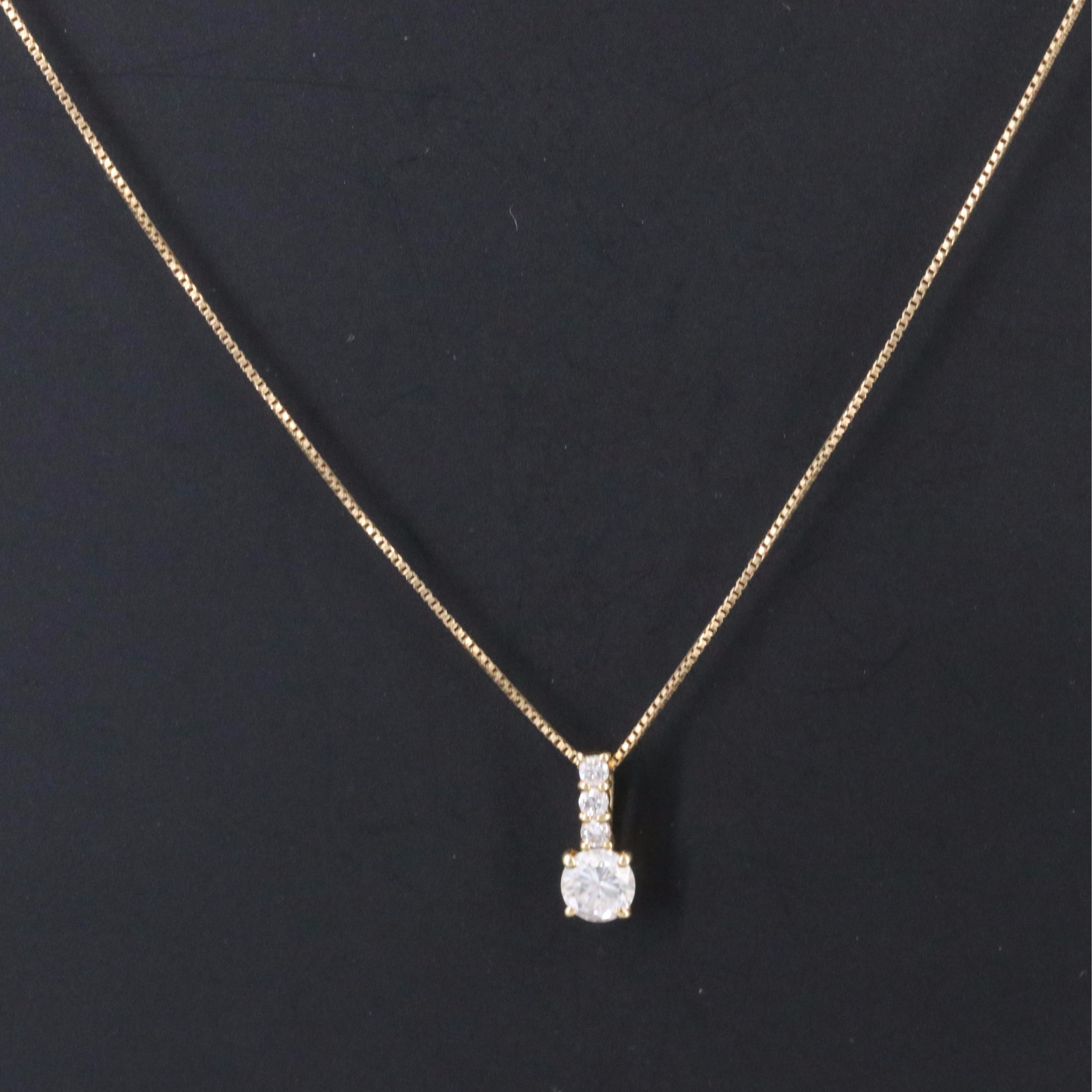 18K 0.36 CTW Diamond Pendant Necklace