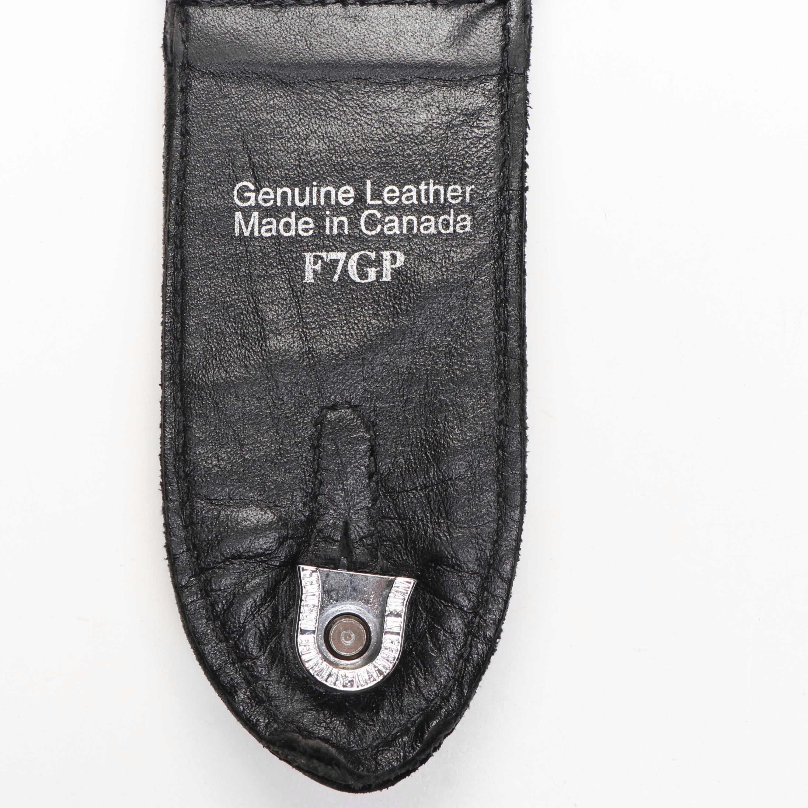 Peavey Guitar Stand with Boss Guitar Pedals, Guitar Strap