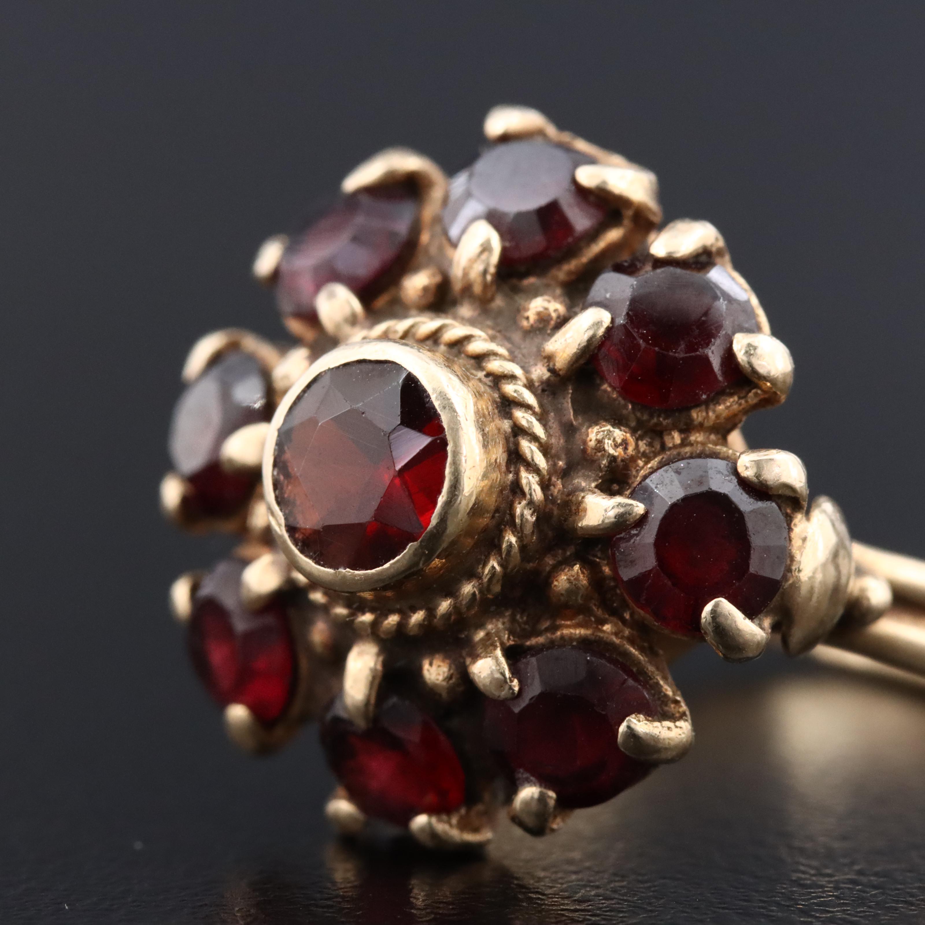 Vintage 14K Ring Garnet Ring