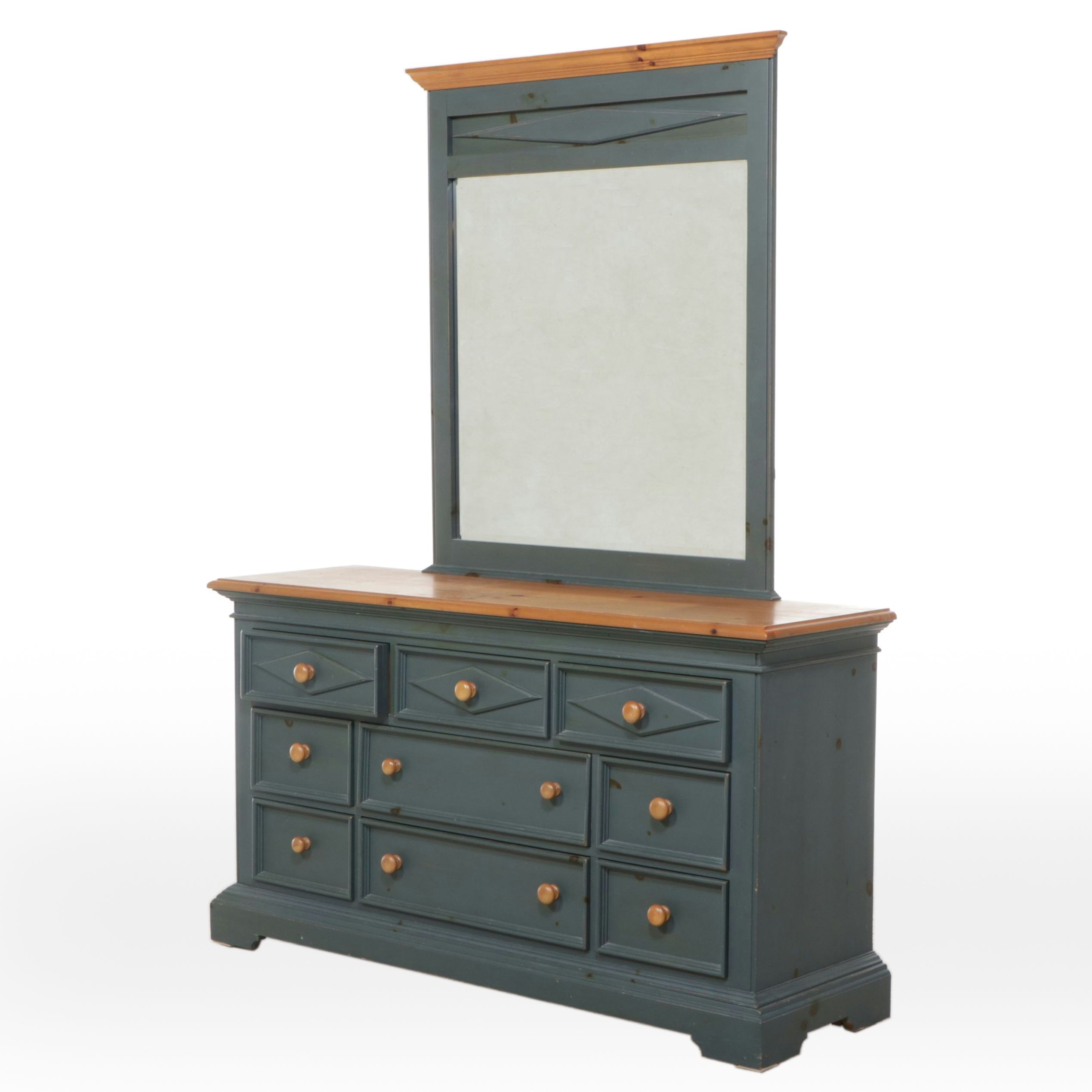 Broyhill Painted Wood Dresser