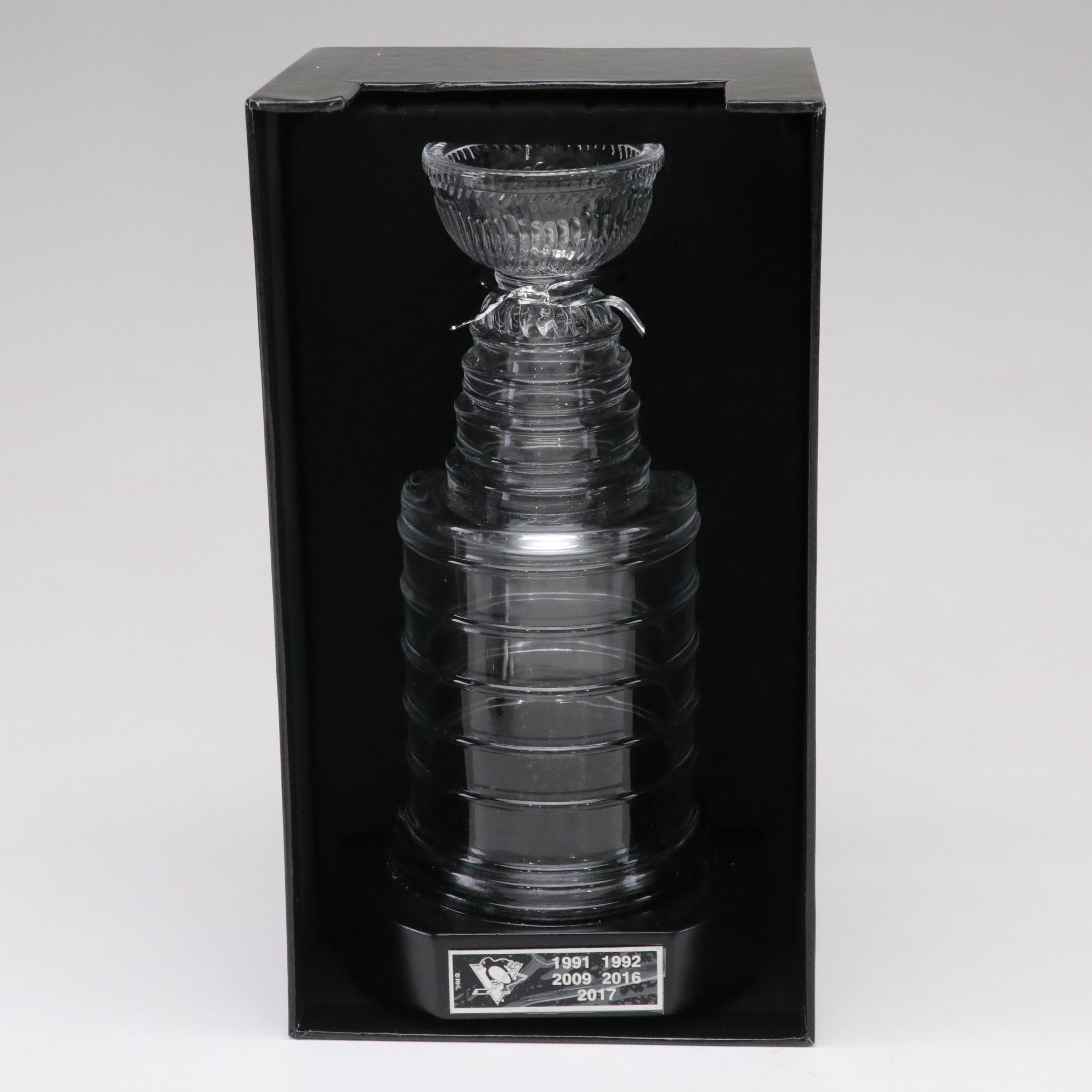 Stanley Cup Replica, Judy Garland "Legends of Hollywood", Yut Nori & More