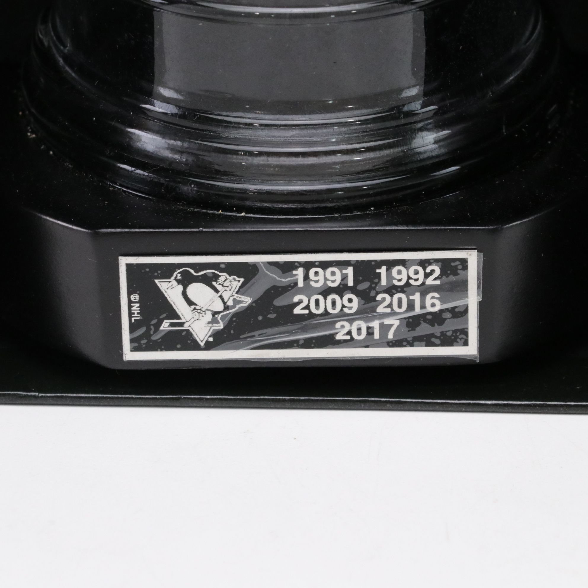 Stanley Cup Replica, Judy Garland "Legends of Hollywood", Yut Nori & More