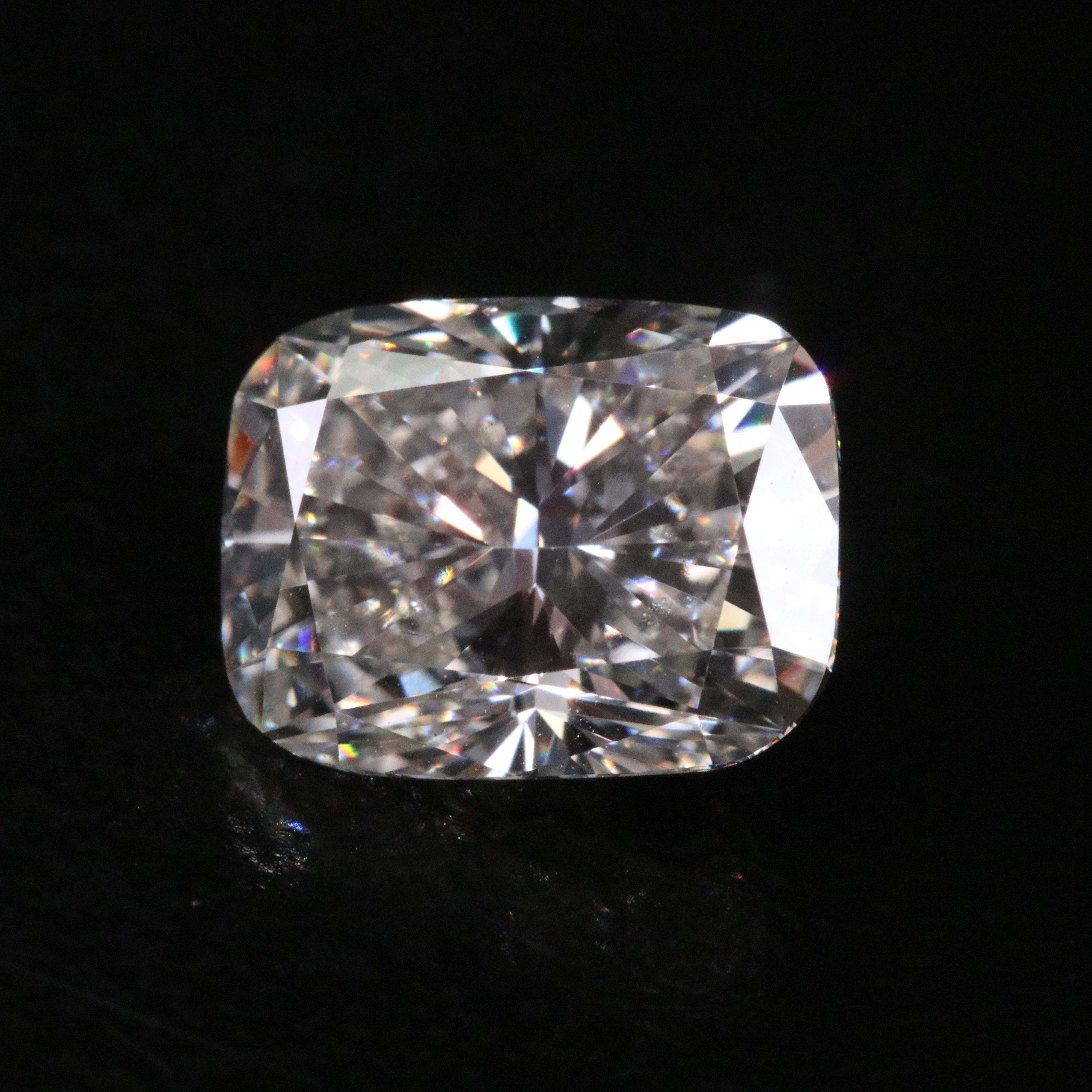 Loose 1.76 CT Lab Grown Diamond with IGI Report