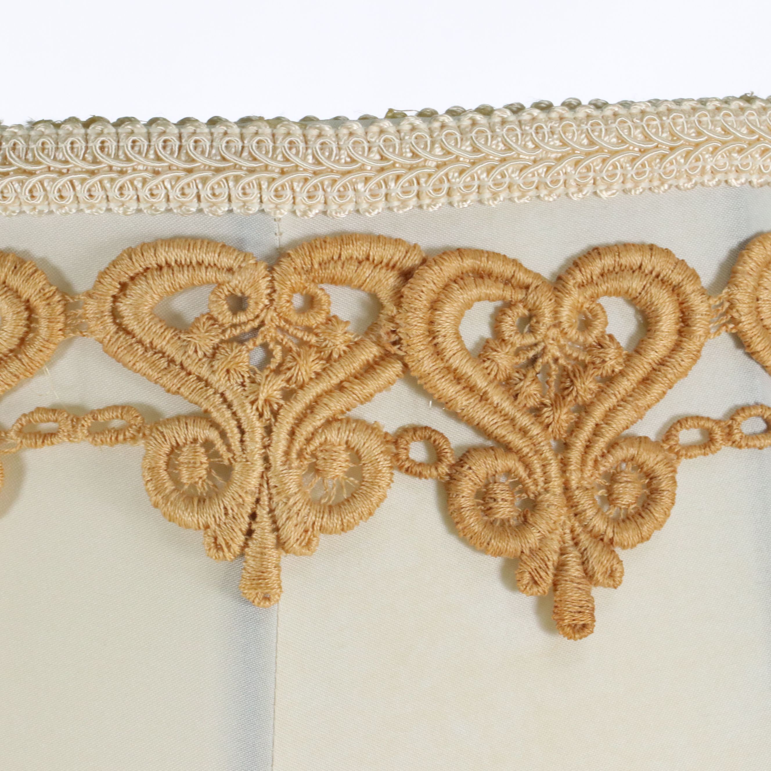 Italian Majolica Ceramic Table Lamp with Victorian Style Silk Scalloped Shade