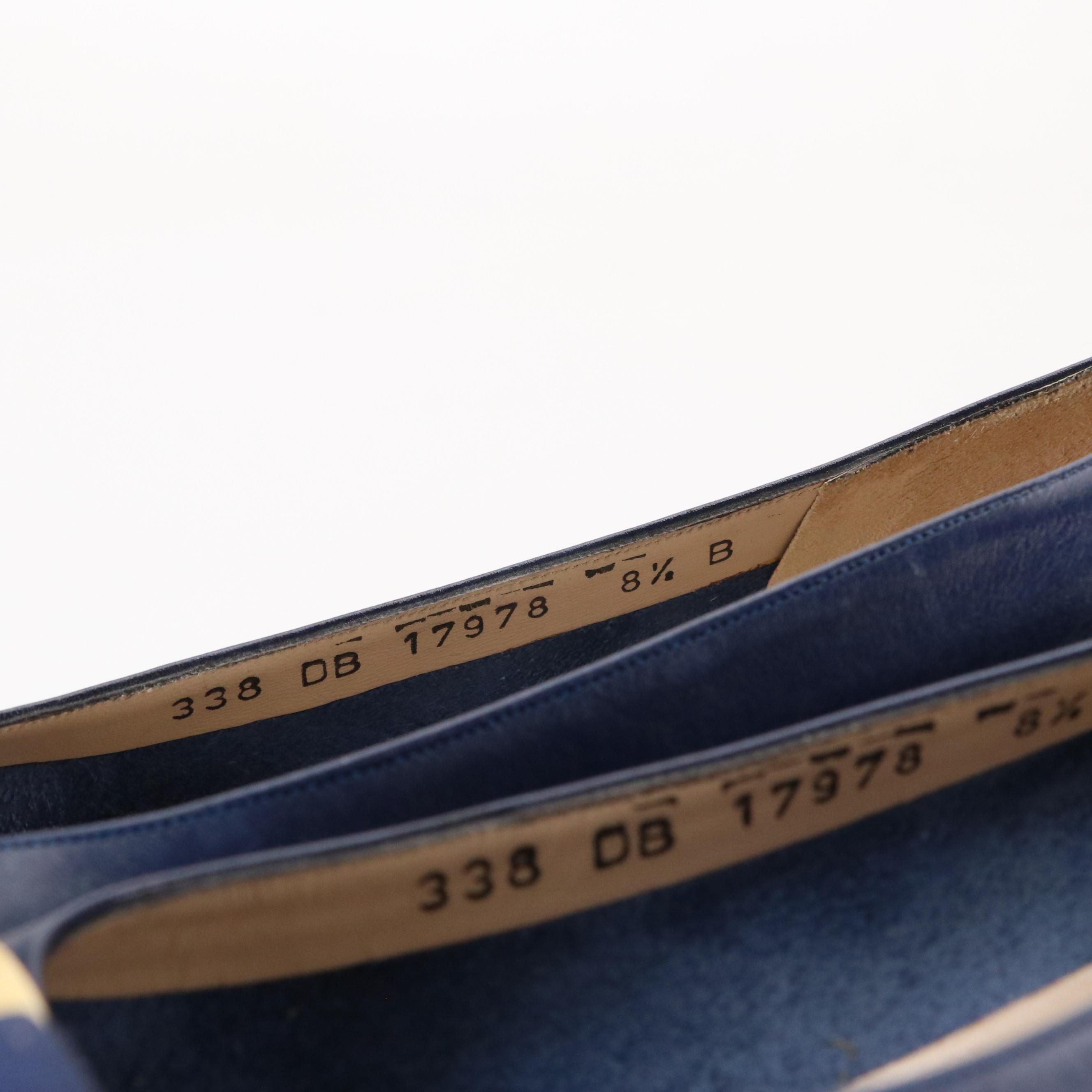 Salvatore Ferragamo Low-Heeled Vara Bow Shoes in Red and Blue Calfskin Leather