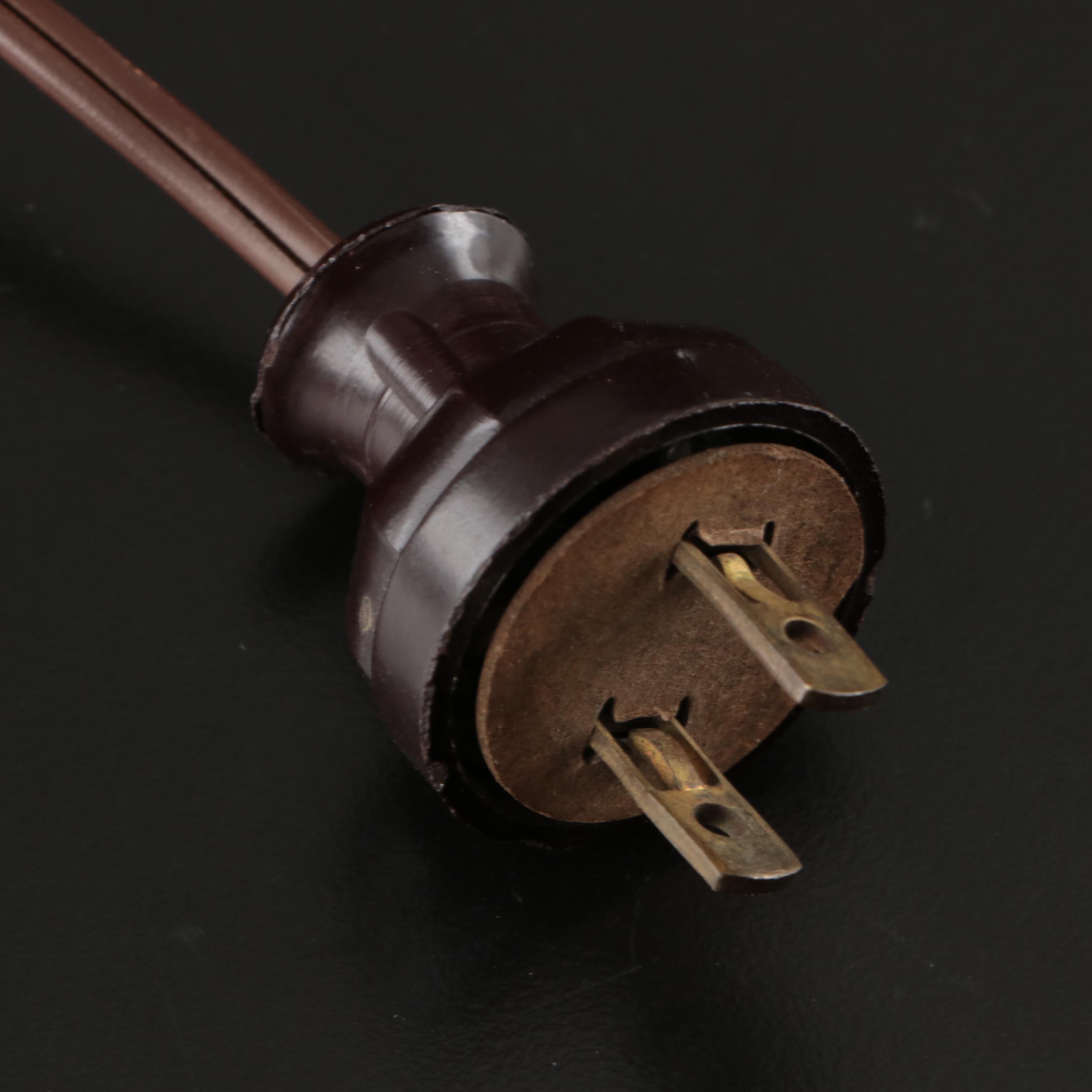 Bradley & Hubbard Hand-Painted Glass Parlor Lamp, Late 19th Century