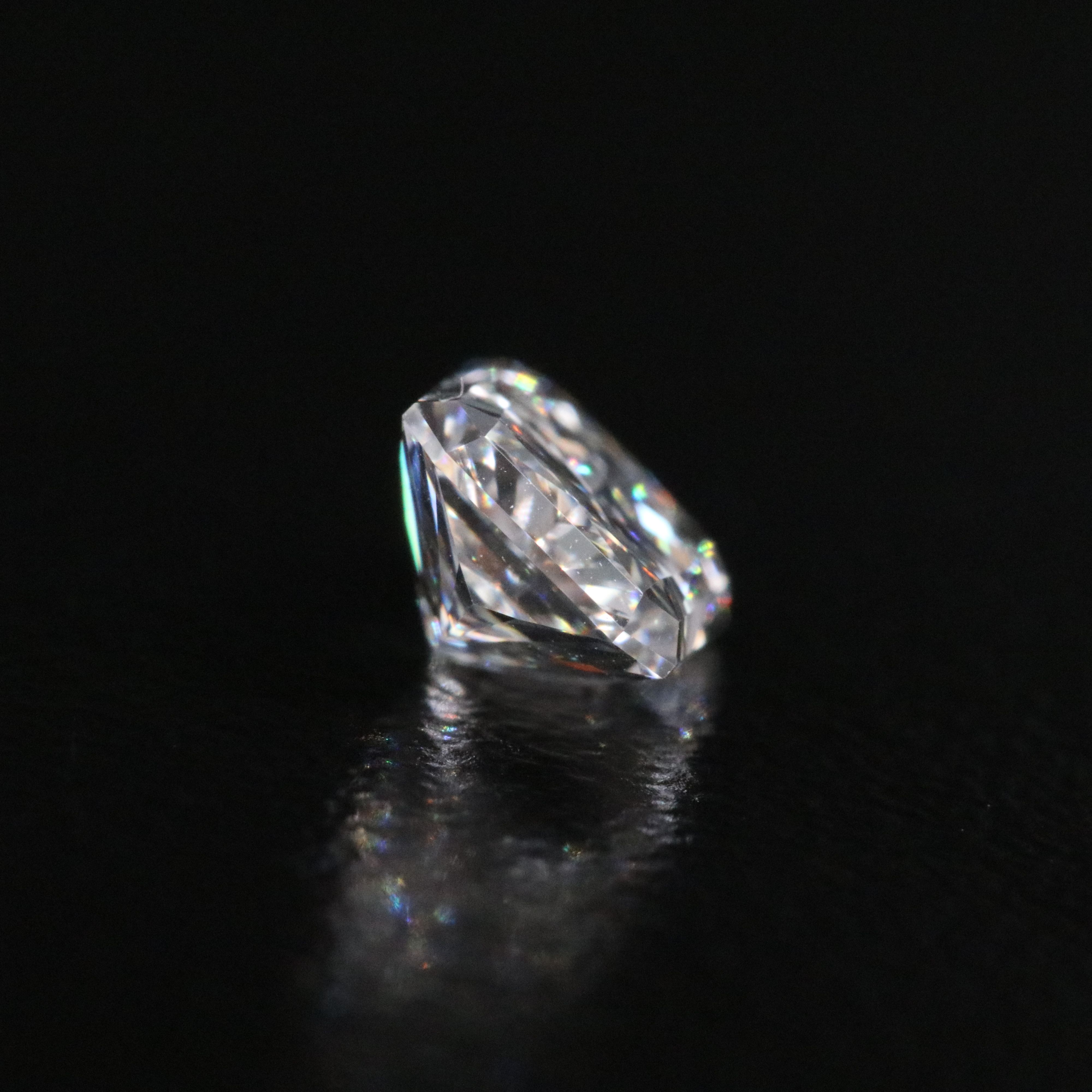 Loose 0.96 CT Lab Grown Diamond with IGI Report