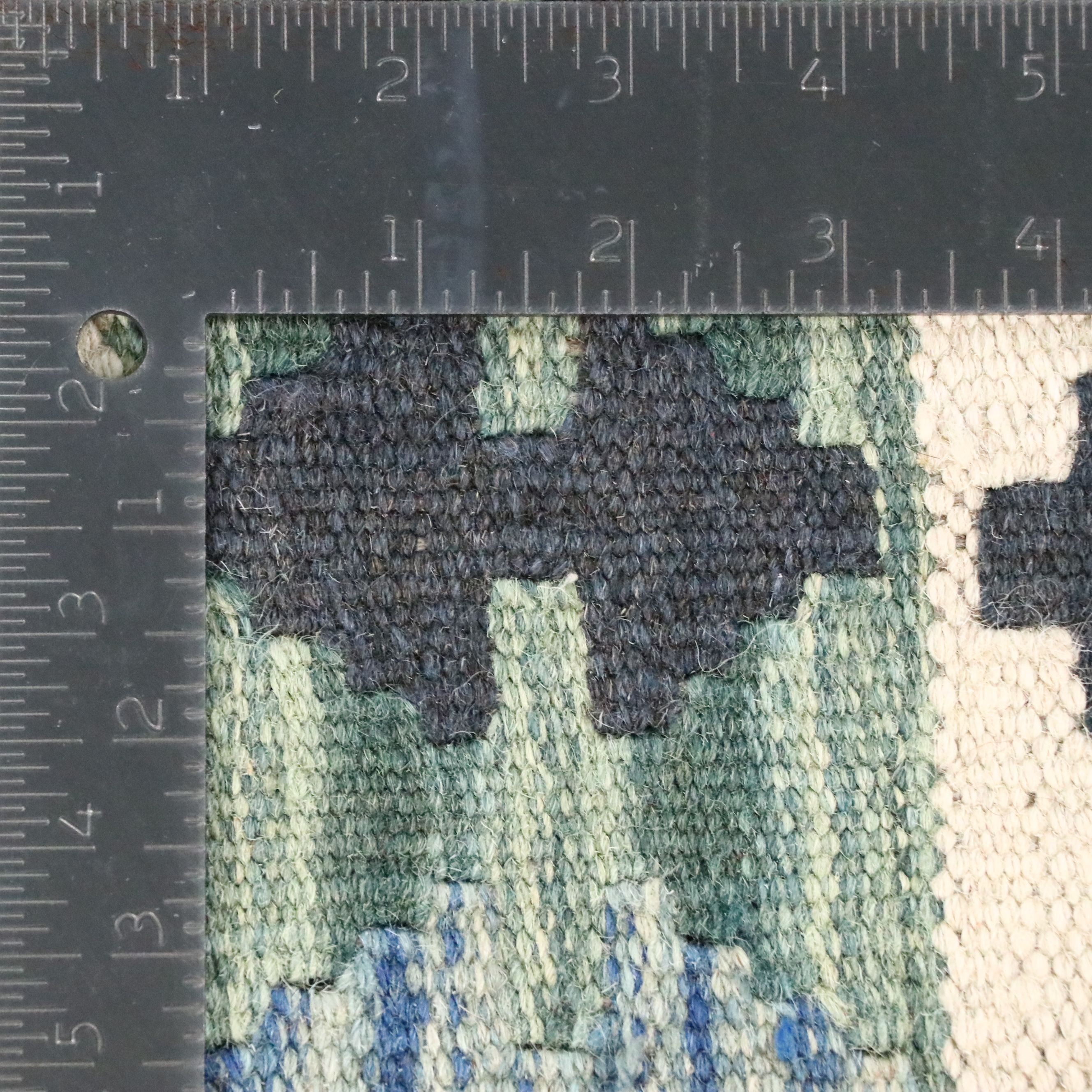 6'6 x 10'1 Handwoven Pakistani Kilim Area Rug