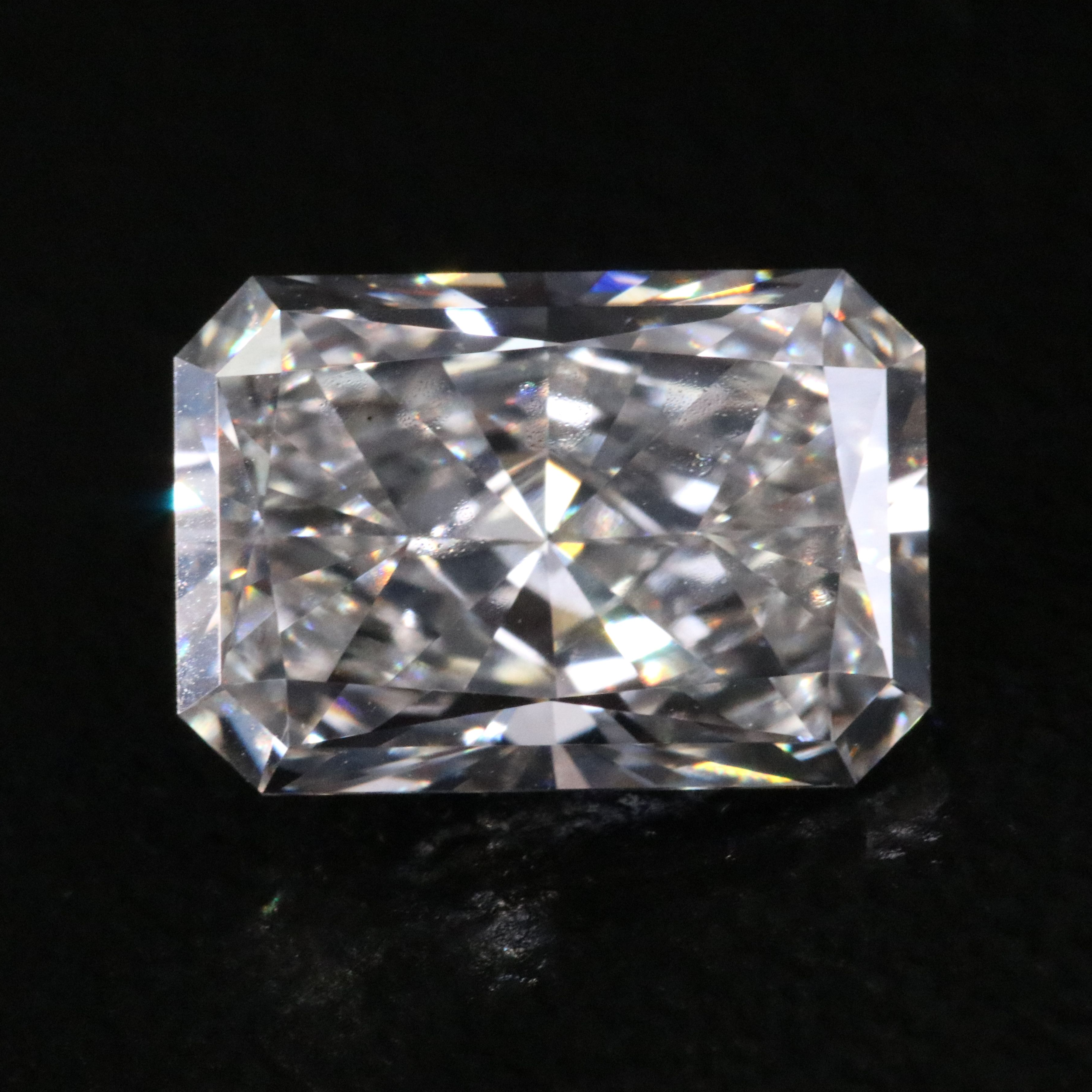 Loose 1.94 CT Lab Grown Diamond with IGI Report