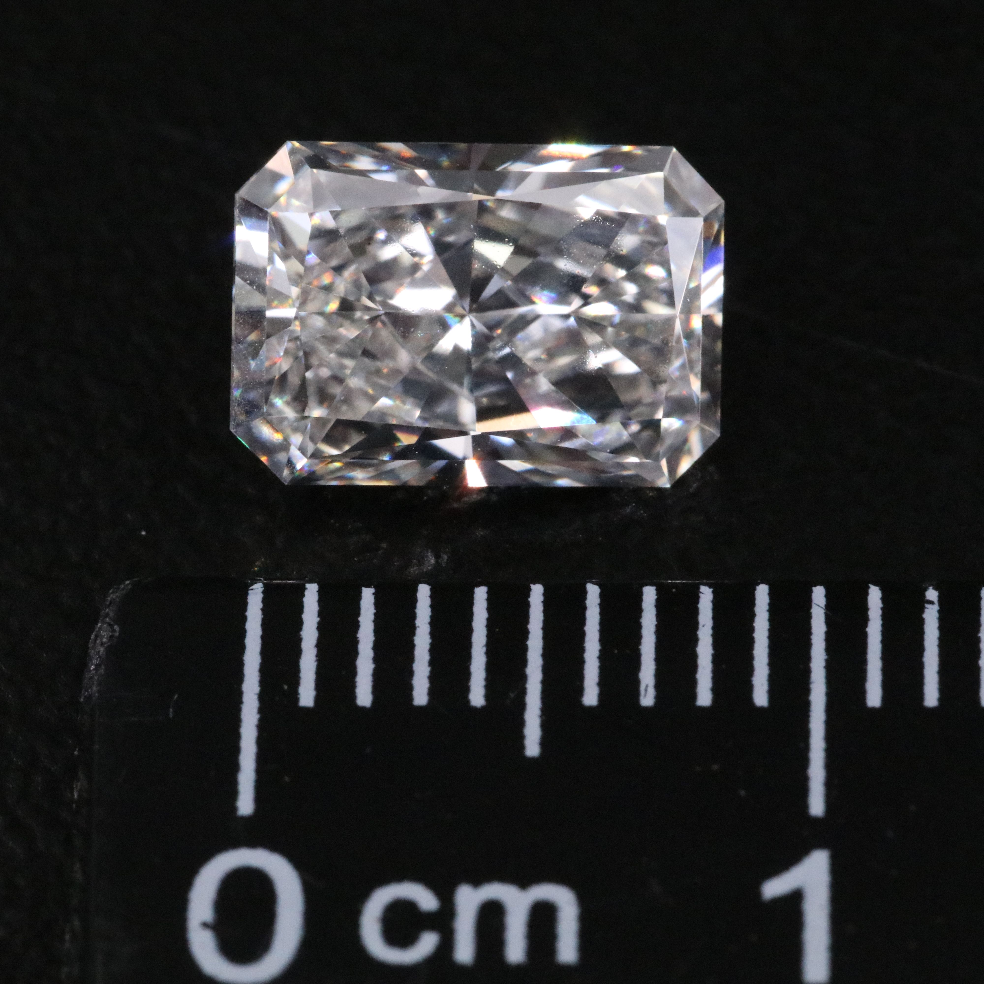Loose 1.94 CT Lab Grown Diamond with IGI Report