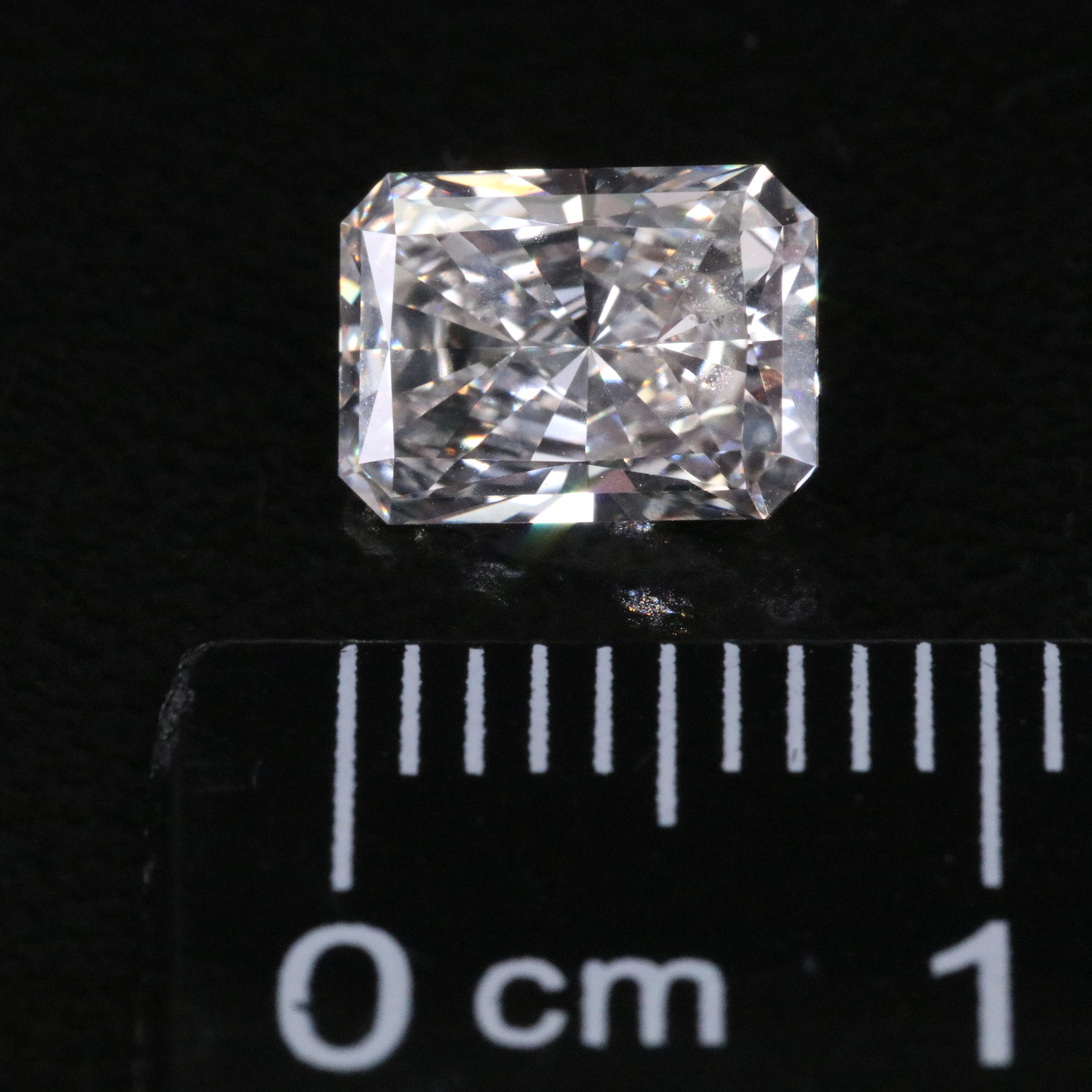 Loose 1.34 CT Lab Grown Diamond with IGI Report