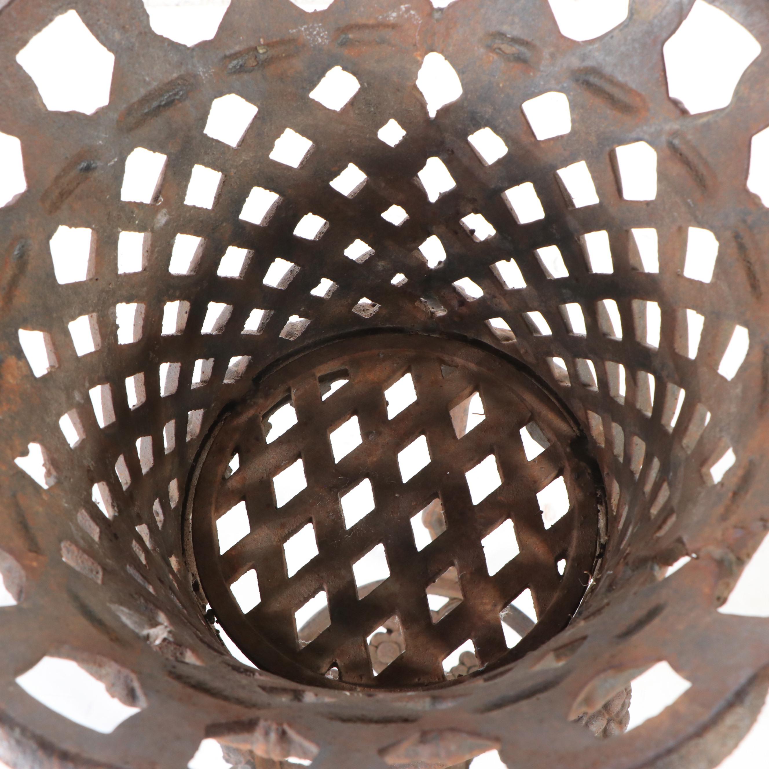 Victorian Style Cast Iron Lattice Plant Stand