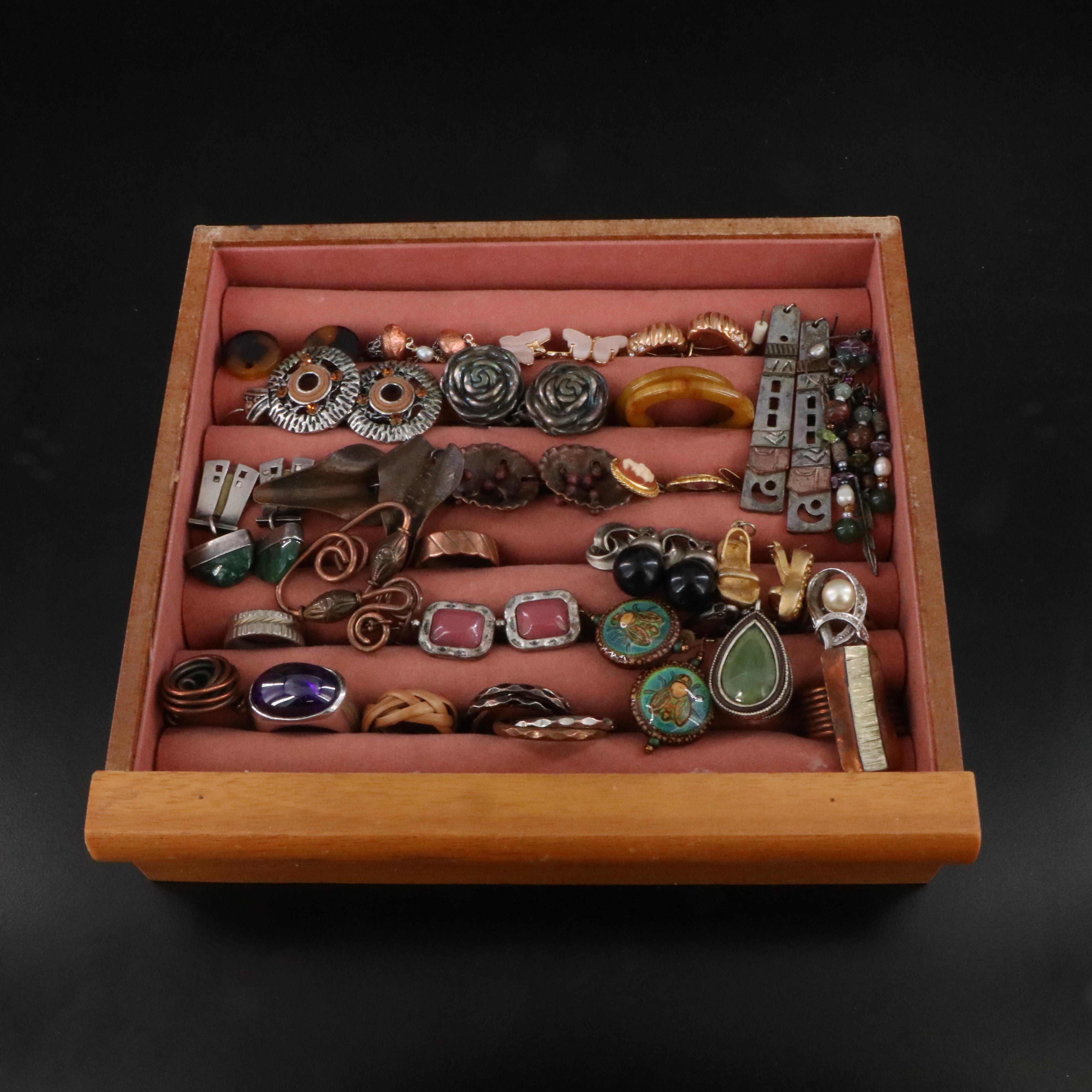 Uncommon Discoveries: Jewelry Collection