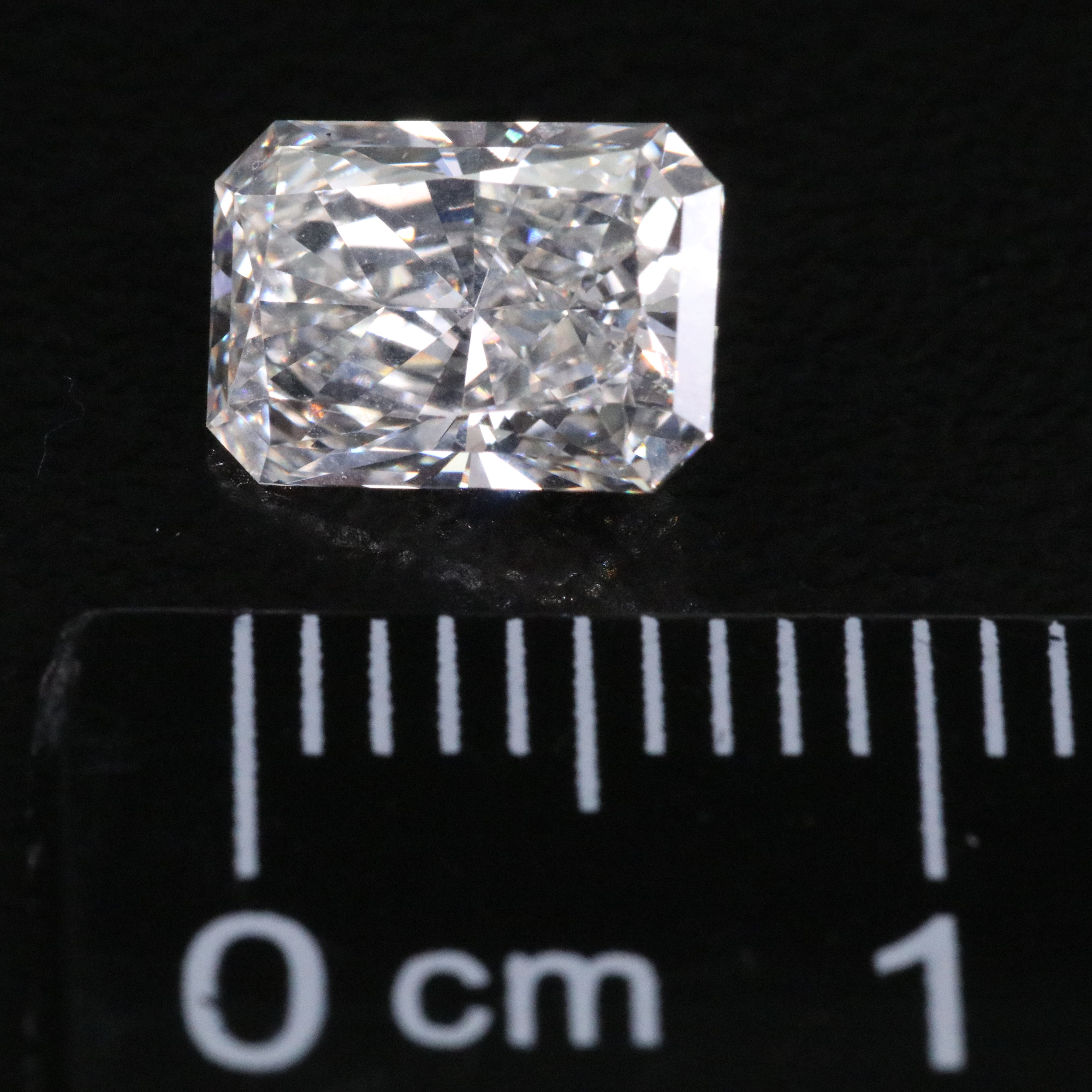 Loose 1.33 CT Lab Grown Diamond with IGI Report