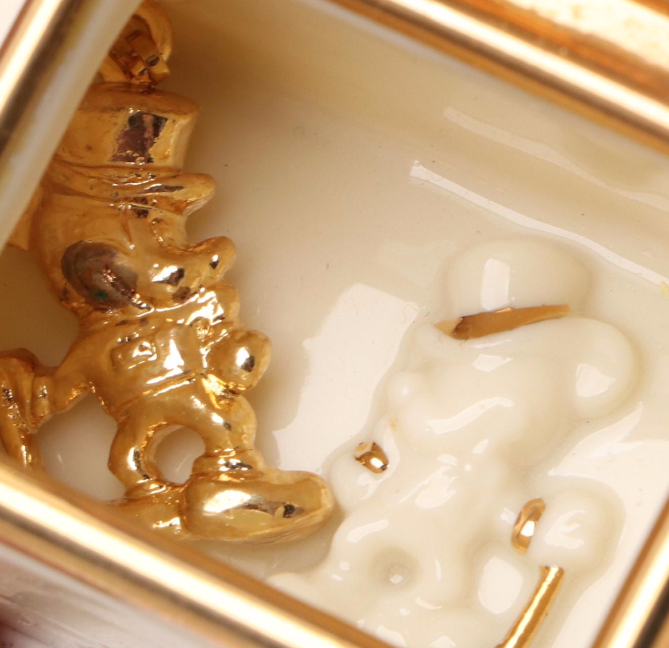 Lenox Disney Treasures Ceramic "A Picnic with Mickey" Treasures Box with More