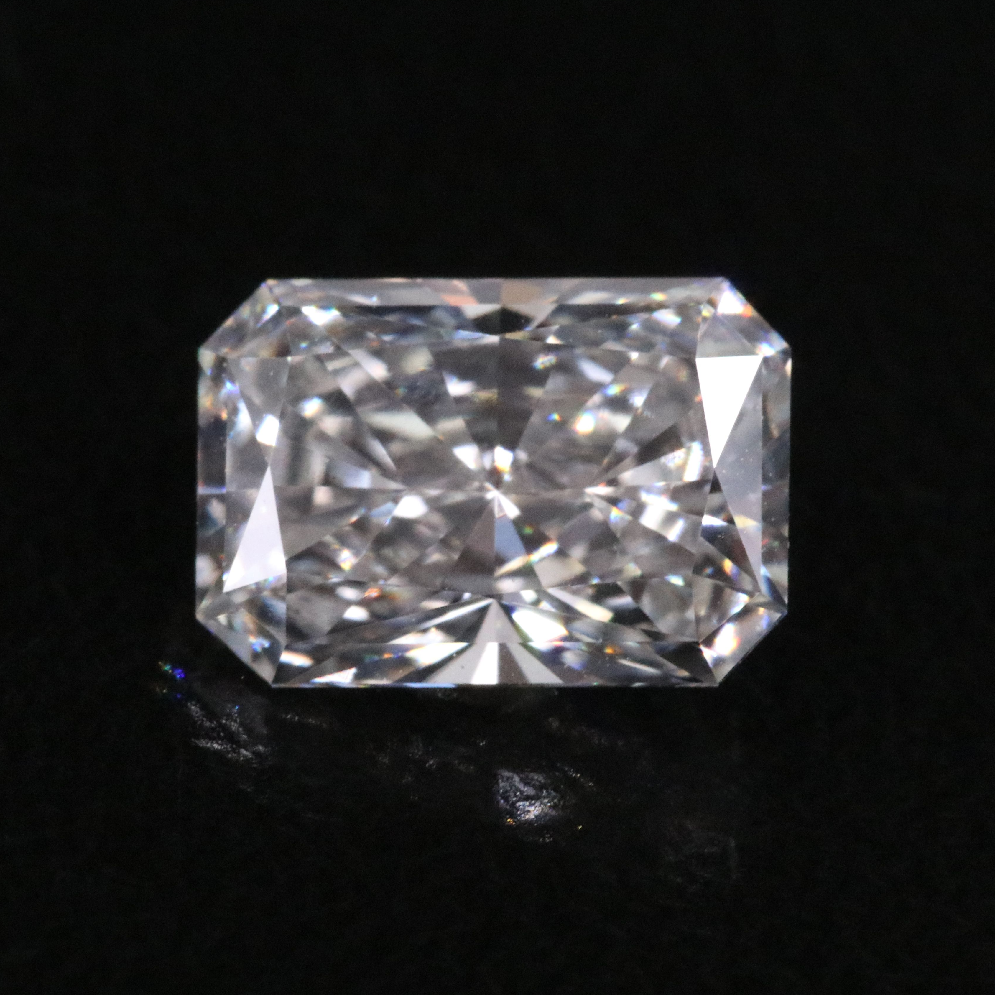 Loose 1.03 CT Lab Grown Diamond with IGI Report