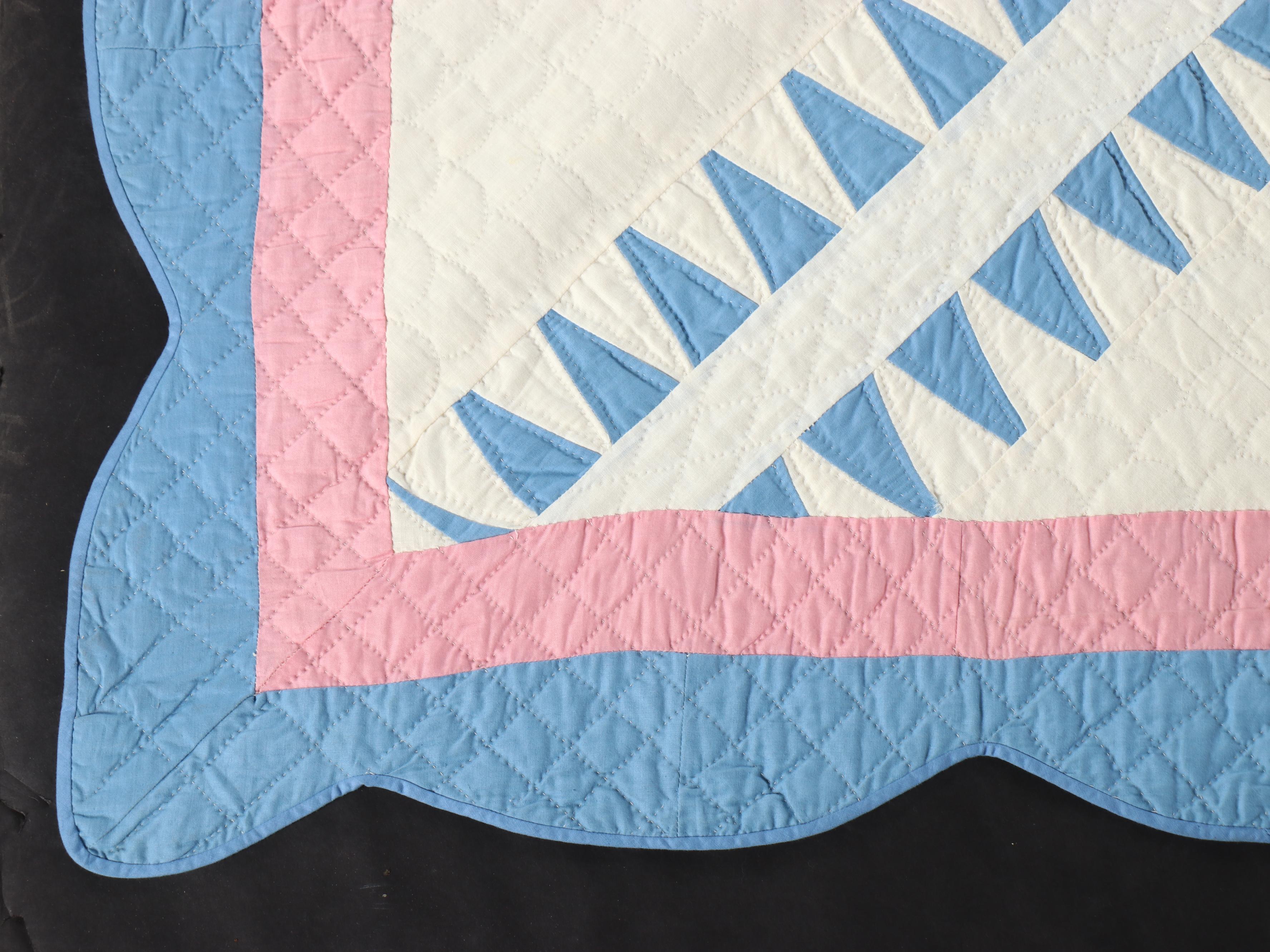 Hand-Pieced "New York Beauty" Full Size Cotton Quilt