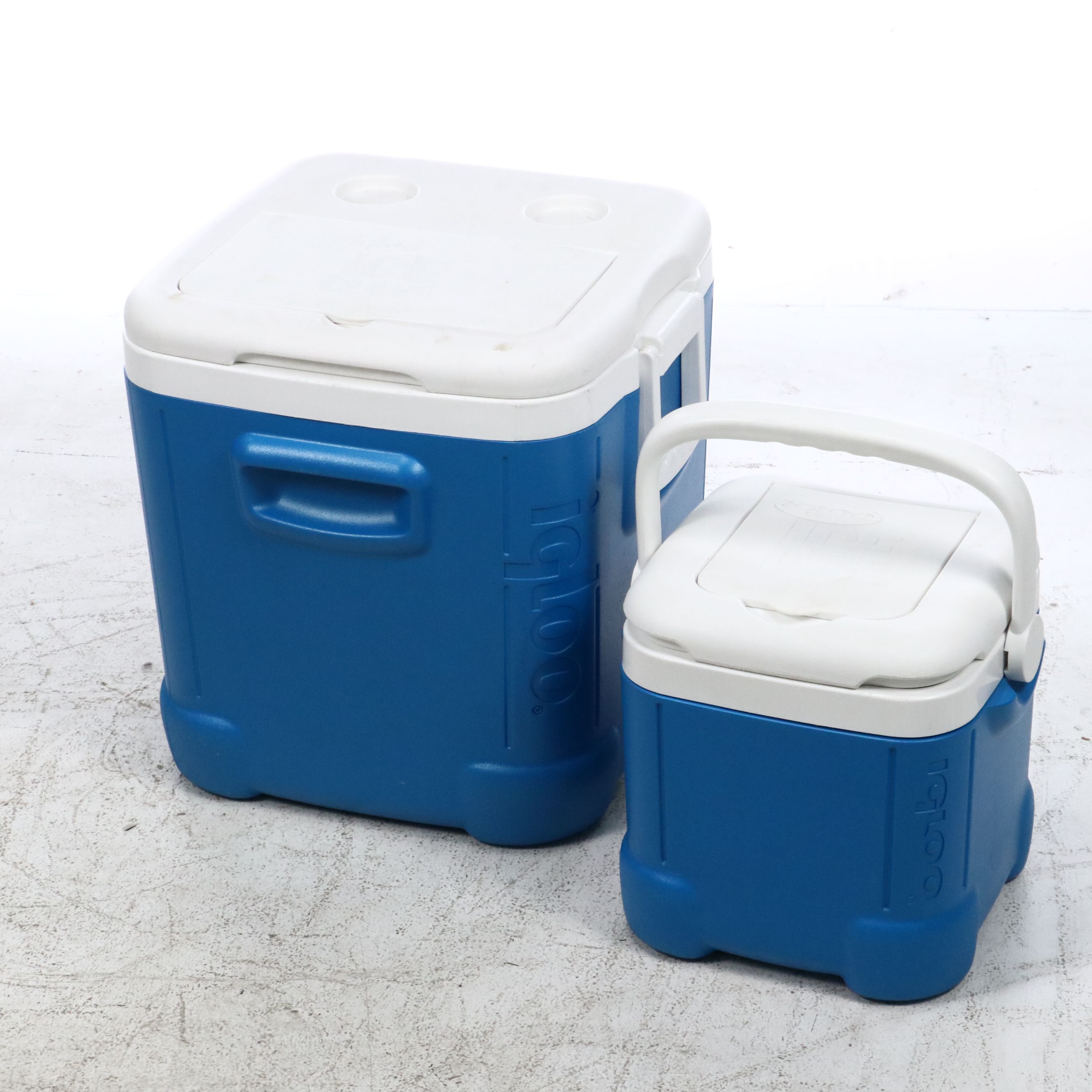 Coleman and Igloo Coolers with Rayovac Fluorescent Lantern