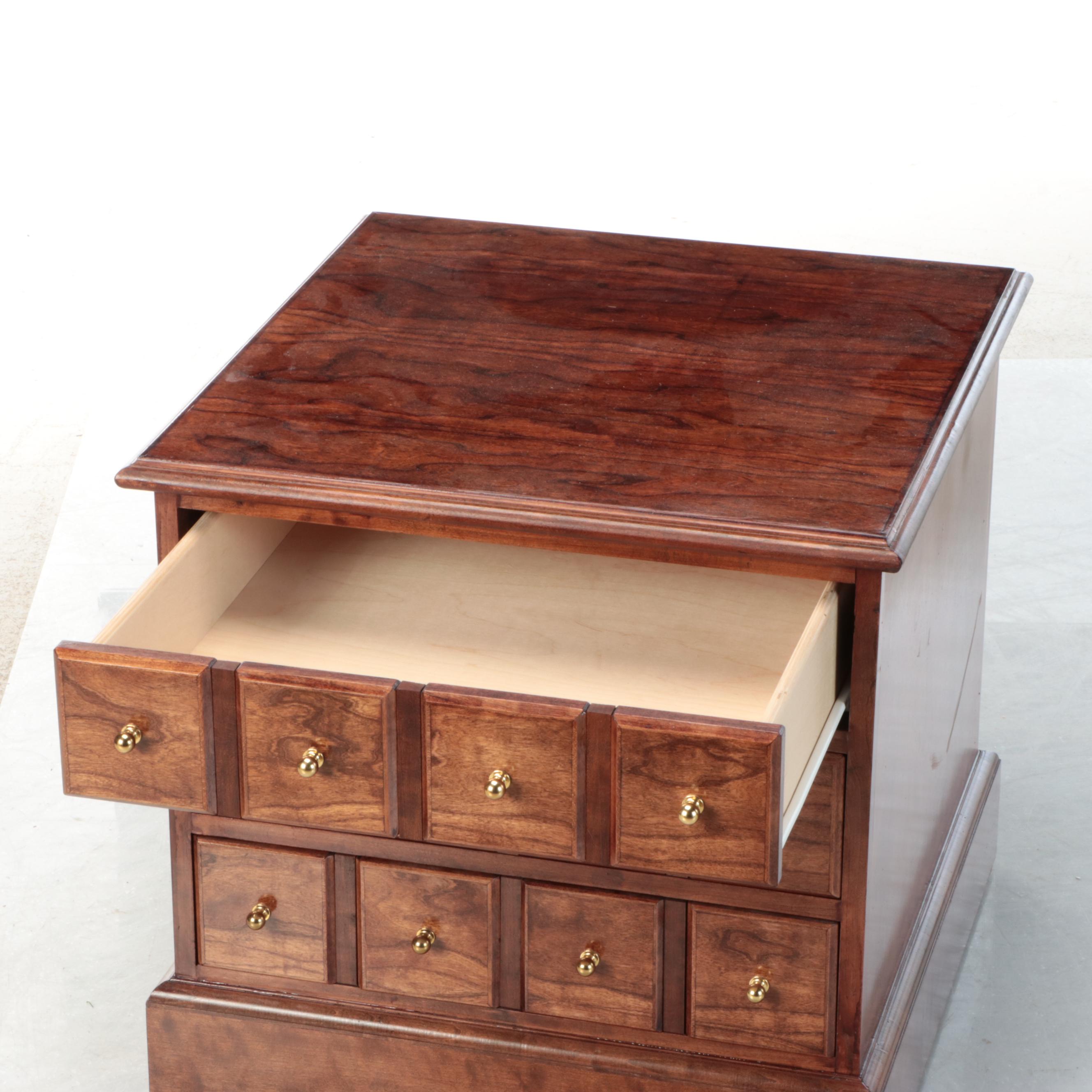 Pair of Mahogany Finished Nightstands, Late 20th to 21st Century