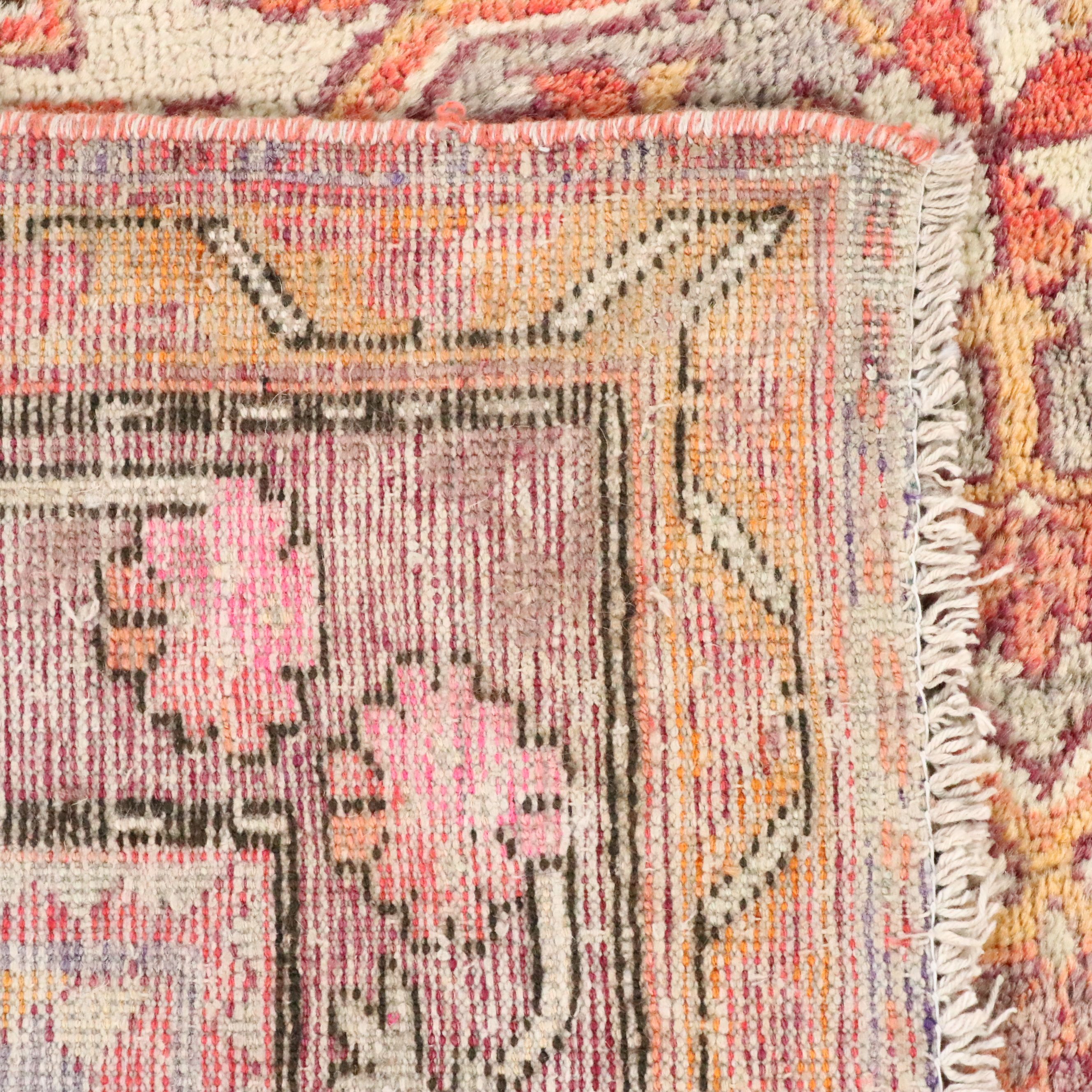 4'10 x 9'5 Hand-Knotted East Turkestan Khotan Area Rug