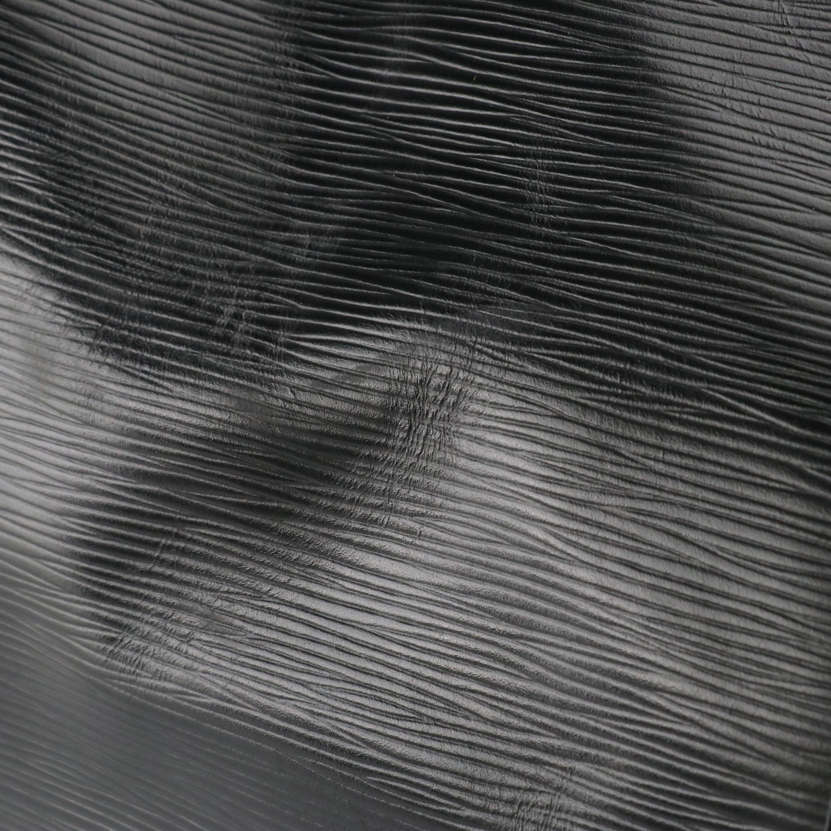 Louis Vuitton Keepall 55 in Black Epi and Smooth Leather