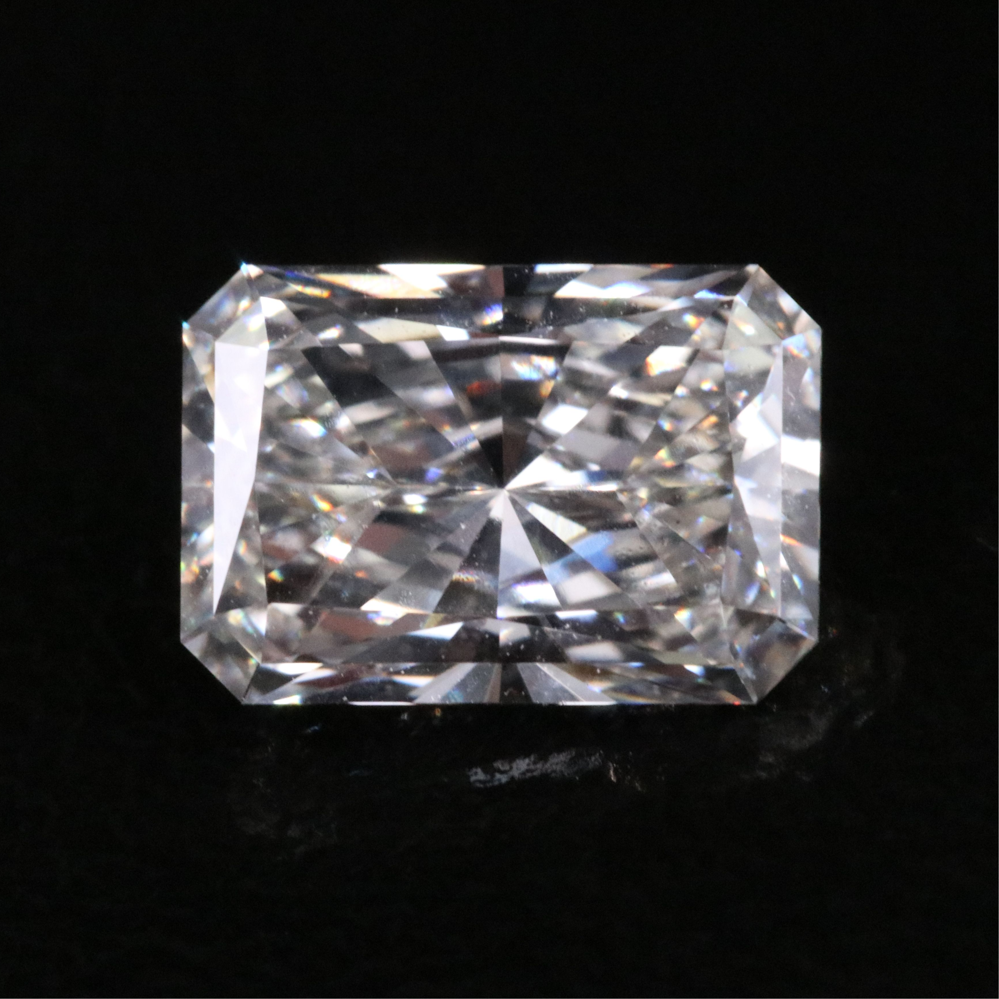 Loose 1.36 CT Lab Grown Diamond with IGI Report