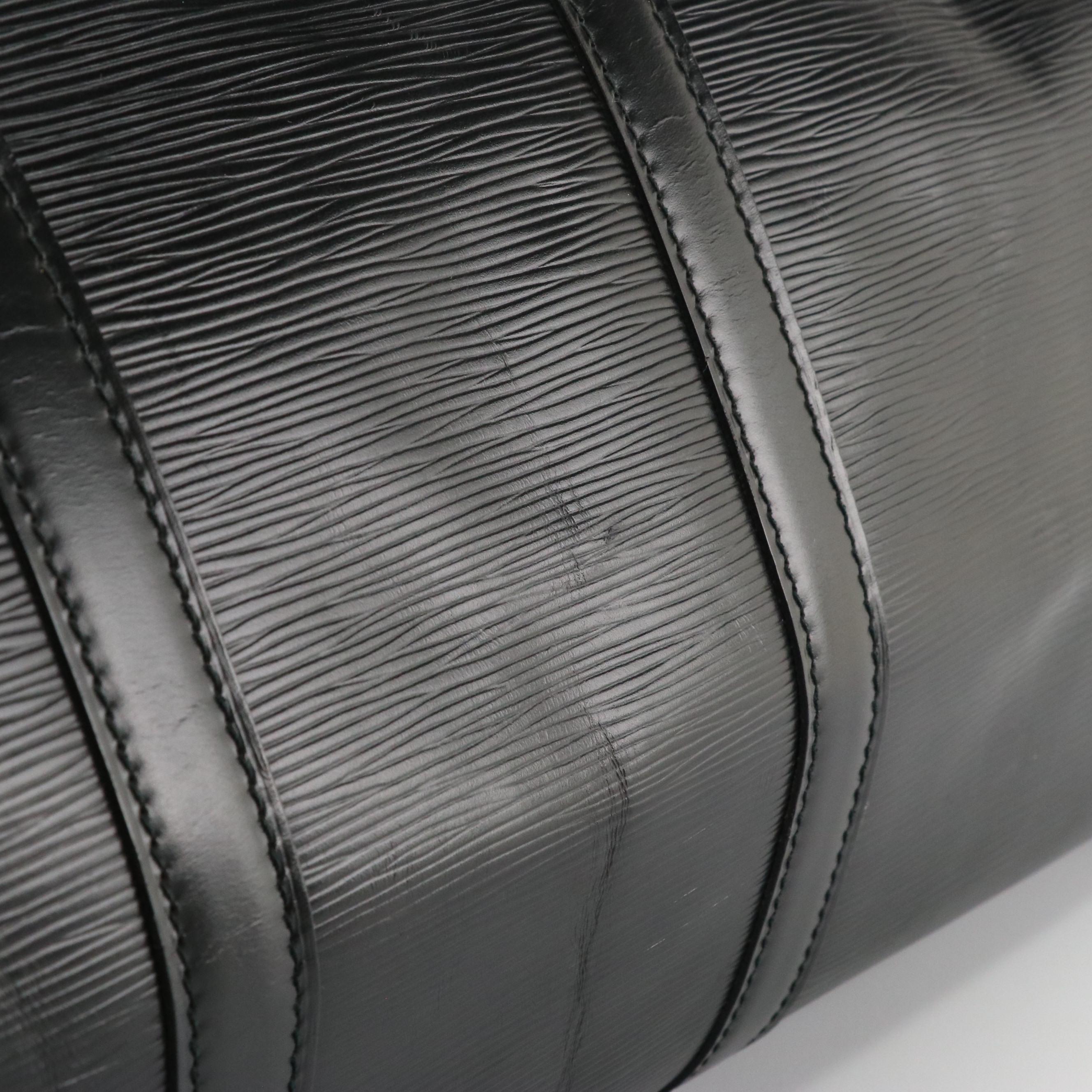 Louis Vuitton Keepall 55 in Black Epi and Smooth Leather