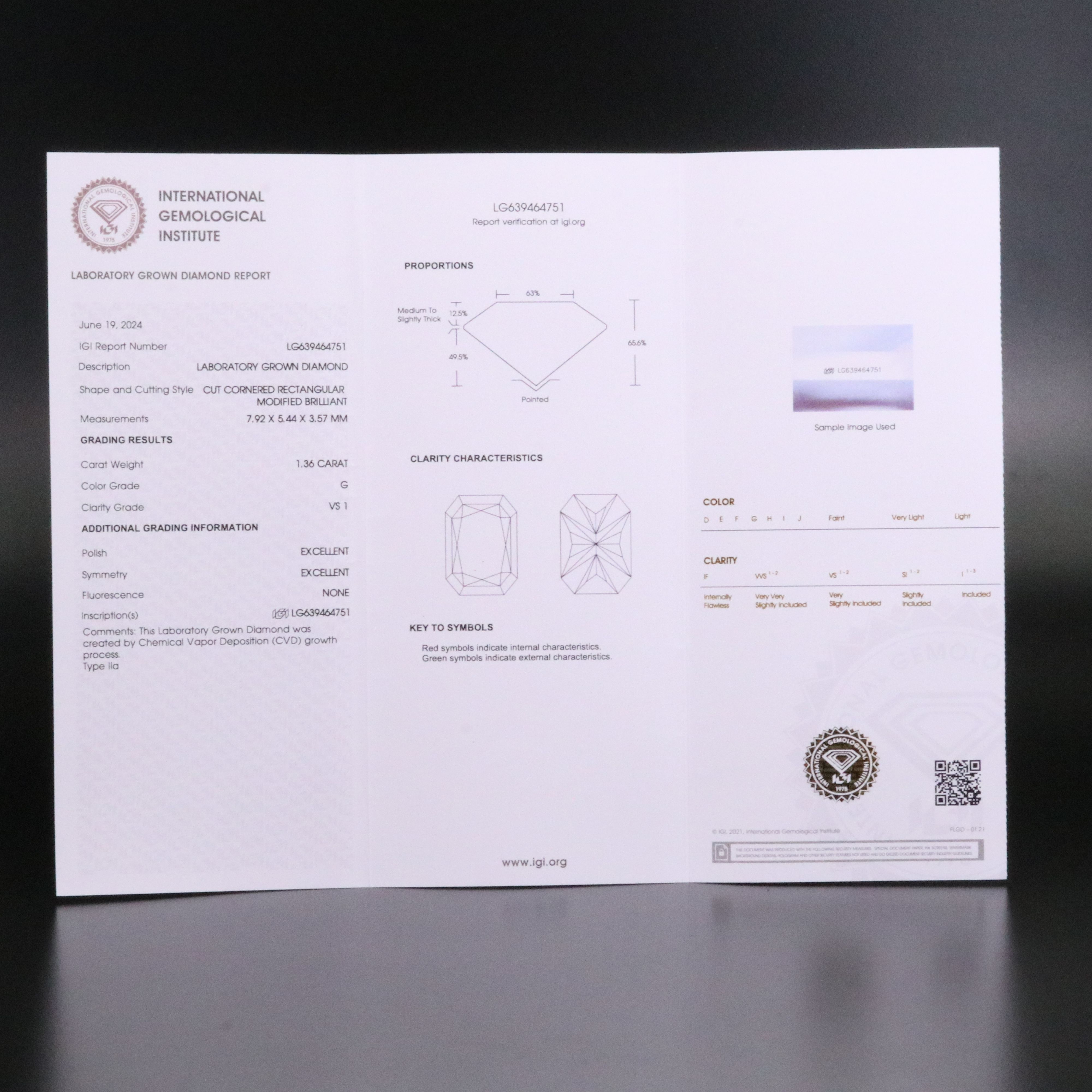 Loose 1.36 CT Lab Grown Diamond with IGI Report