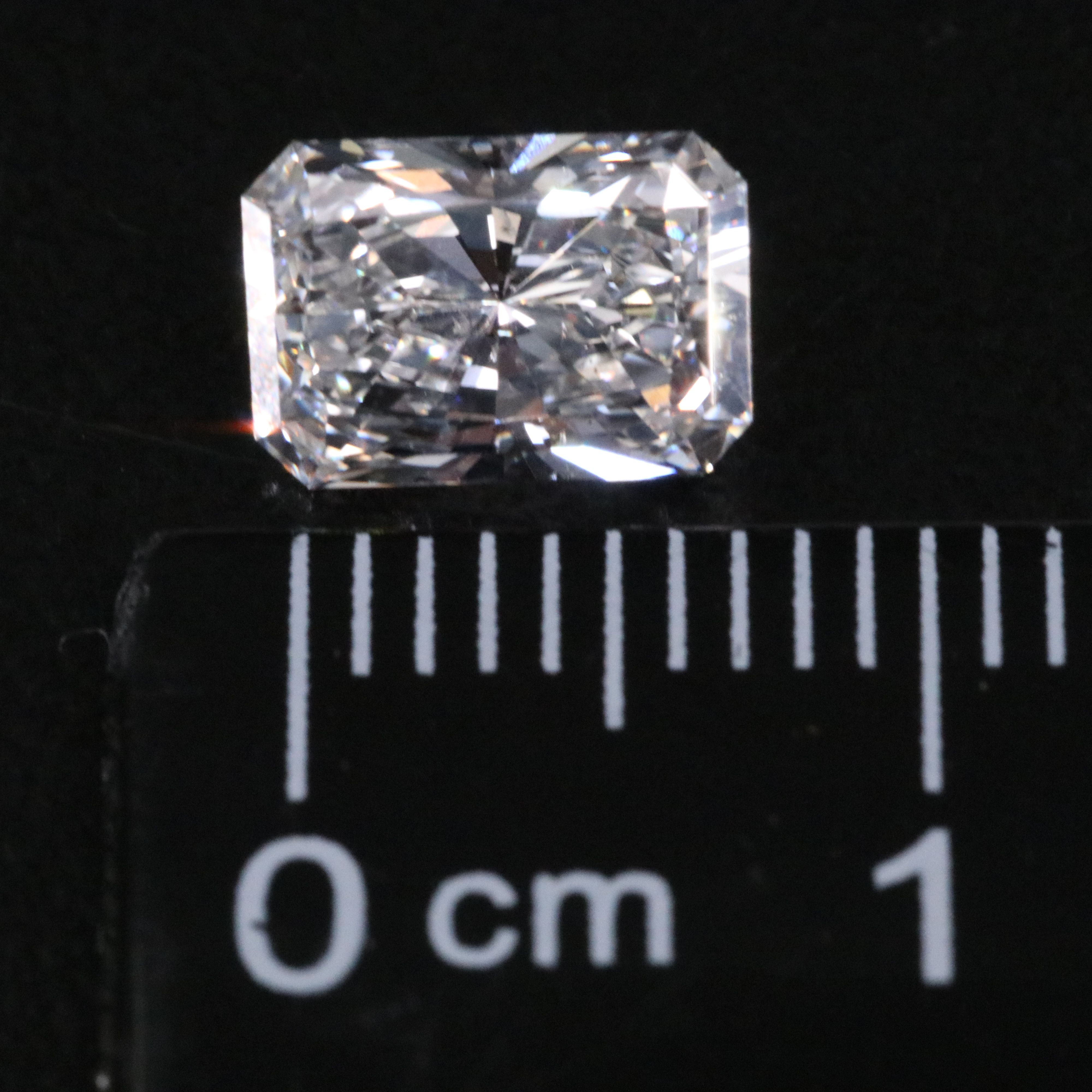 Loose 1.42 CT Lab Grown Diamond with IGI Report