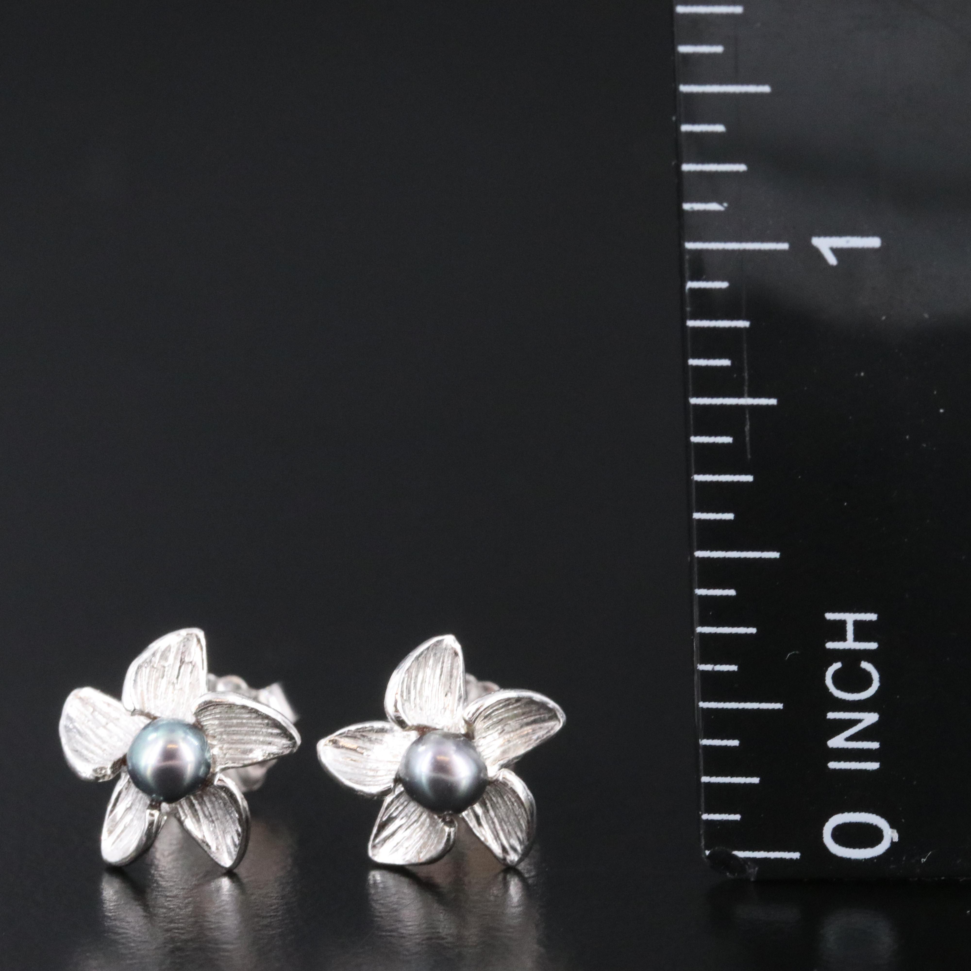 14K Pearl Flower Earrings
