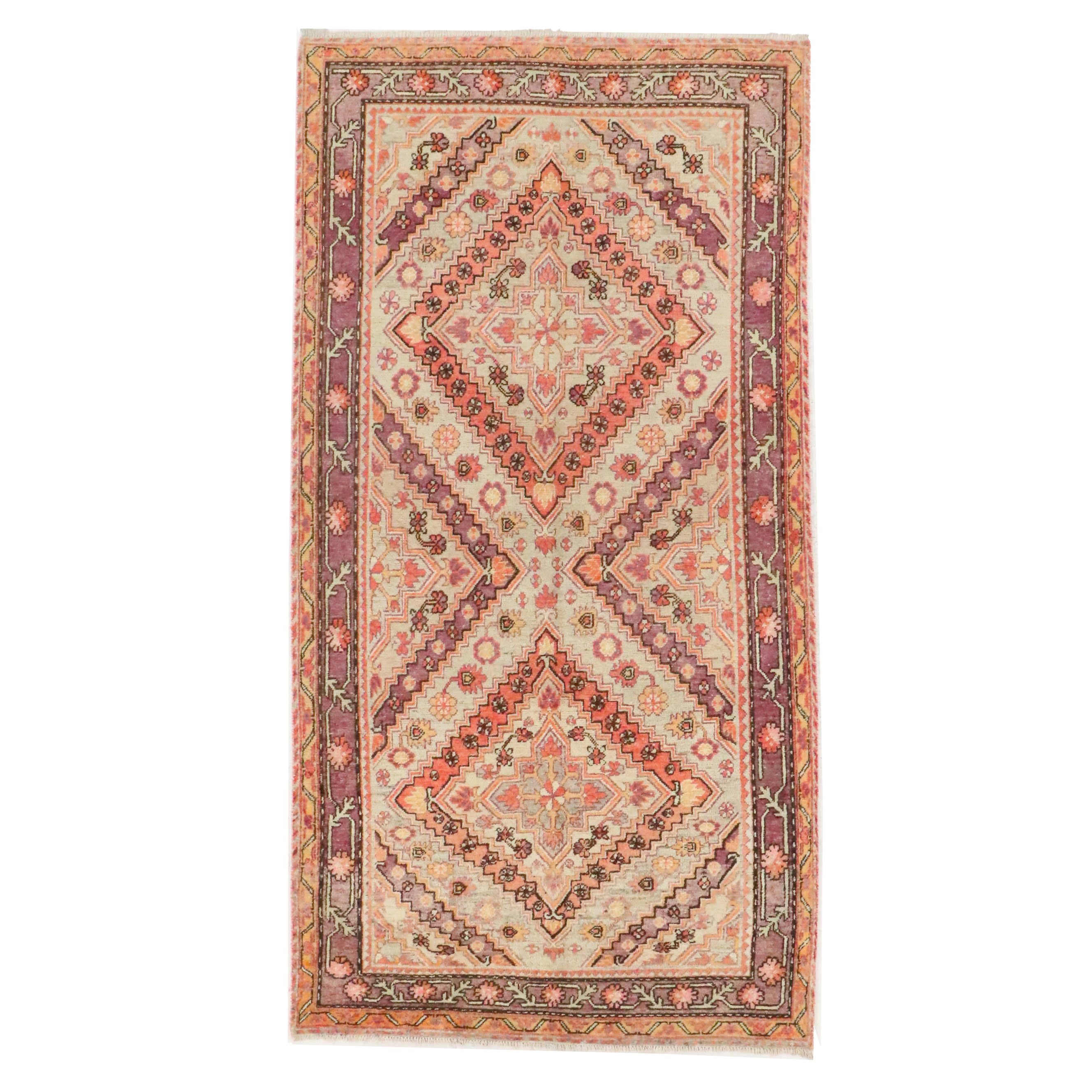 4'10 x 9'5 Hand-Knotted East Turkestan Khotan Area Rug