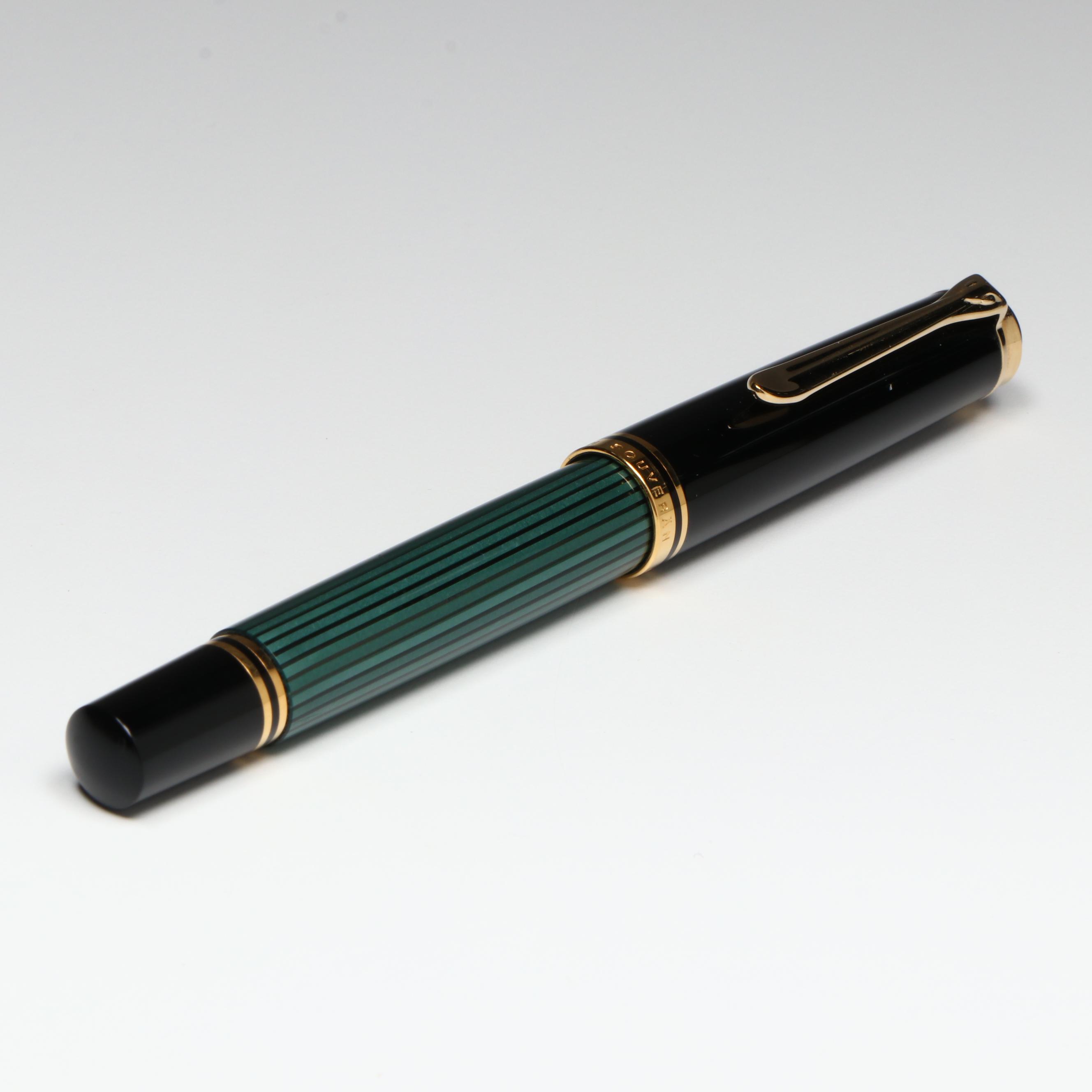 Pelikan Souverän R800 Green and Black Rollerball Pen