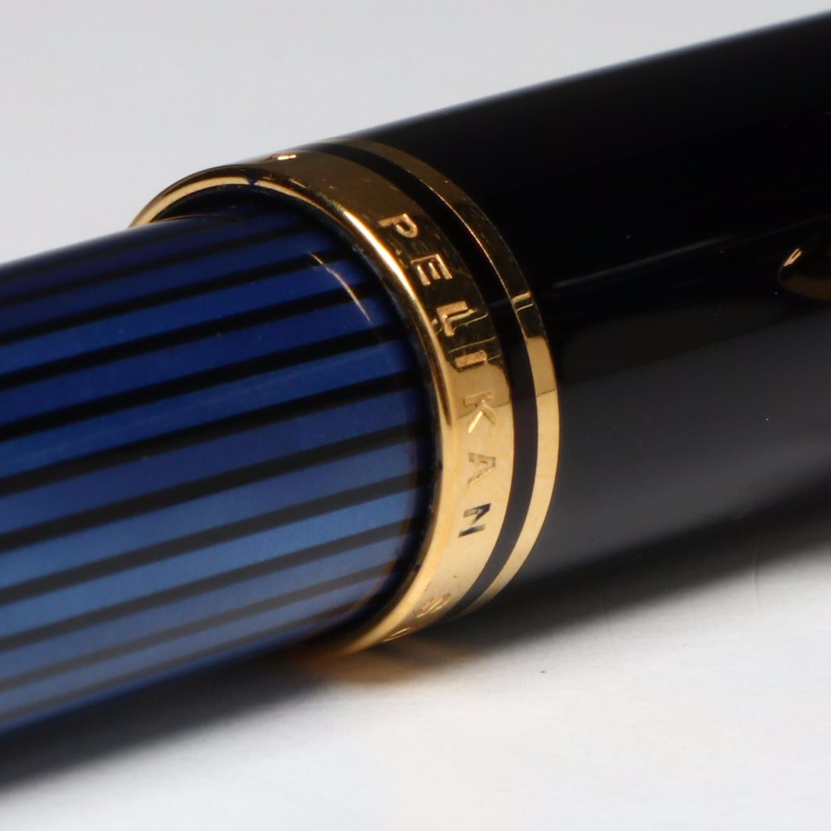 Pelikan Souverän R800 Blue and Black Rollerball Pen