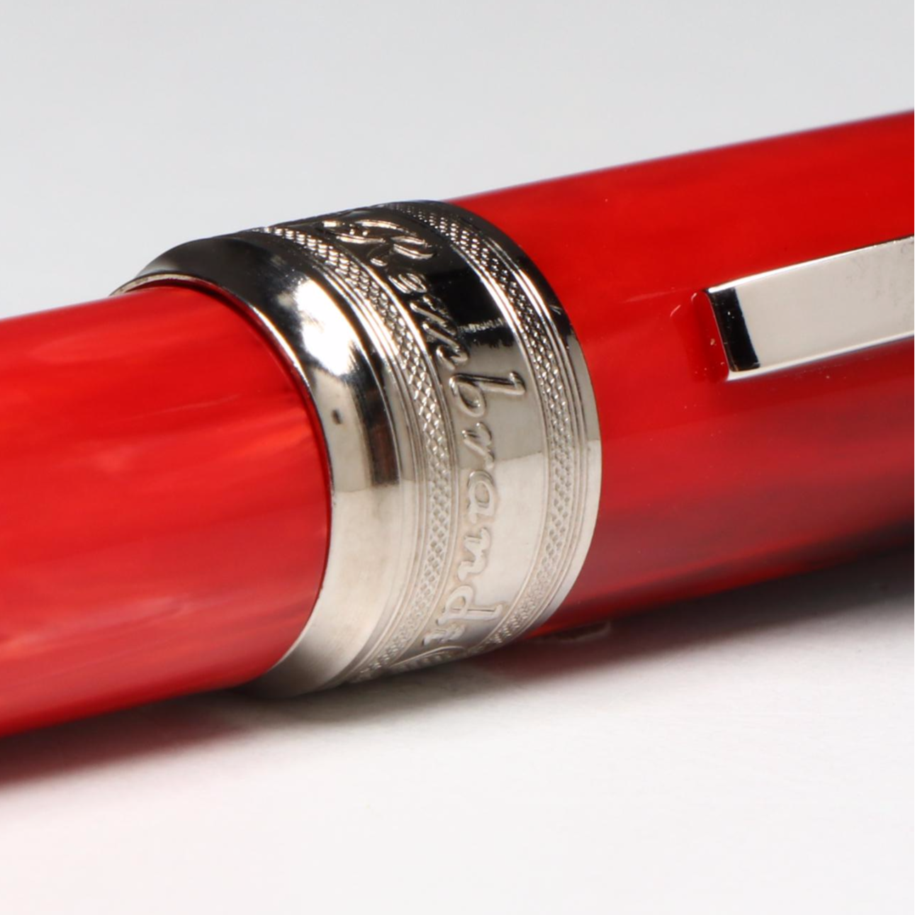 Visconti "Rembrandt" Marbled Red Ballpoint Pen