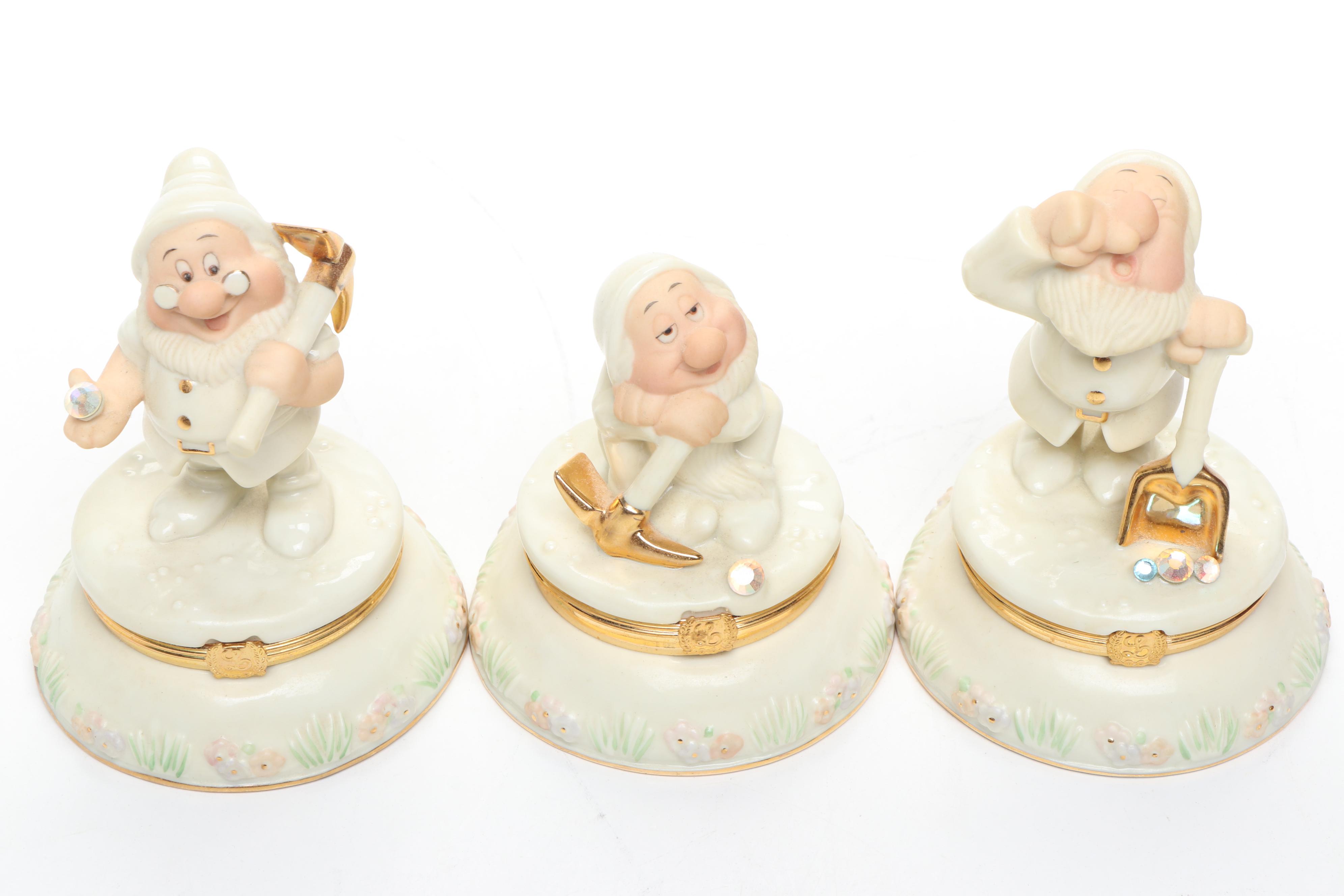 Lenox Disney Showcase "Snow White" and "The Prince Charming" Boxes with Dwarfs