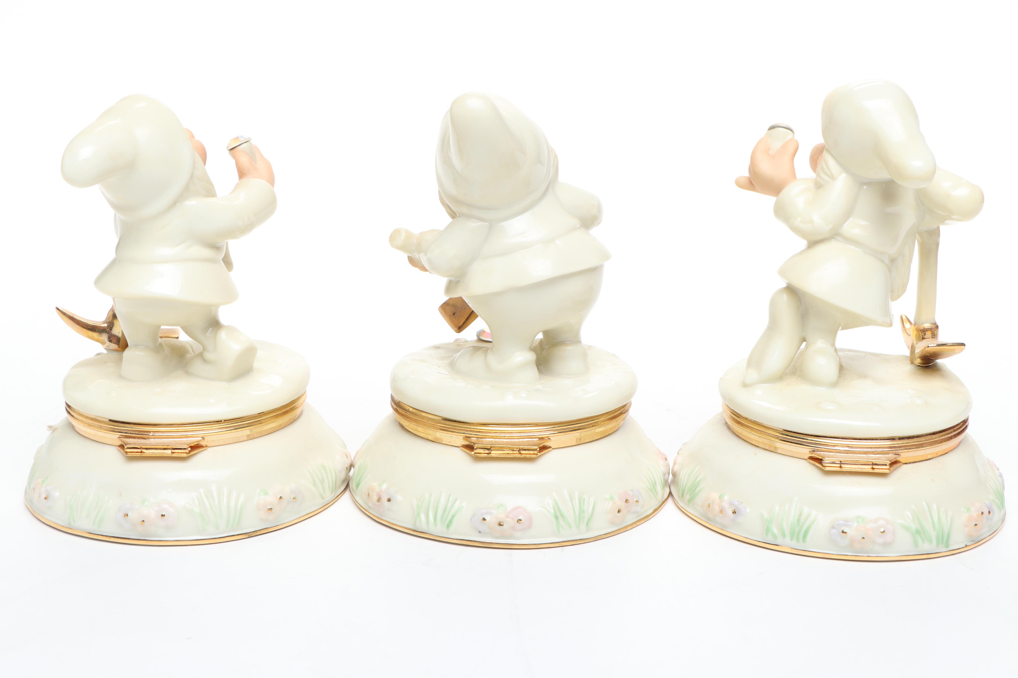 Lenox Disney Showcase "Snow White" and "The Prince Charming" Boxes with Dwarfs